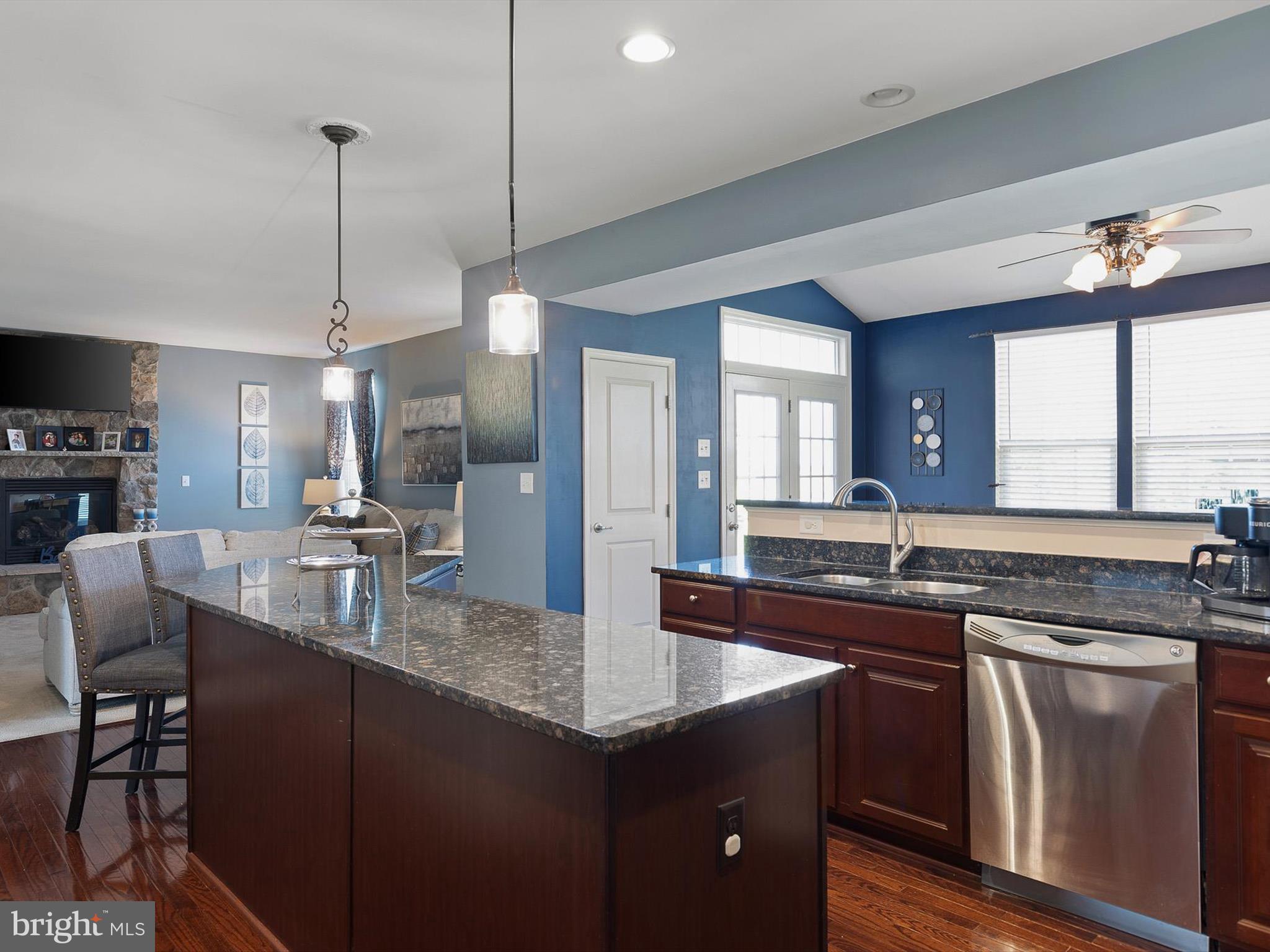 ESTATES AT ST ANNE - Residential