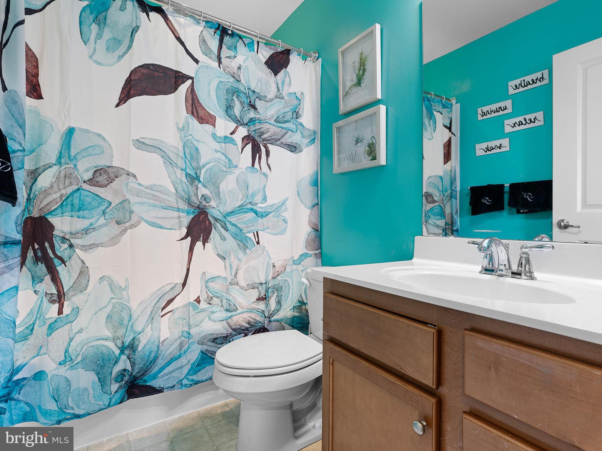 ESTATES AT ST ANNE - Residential