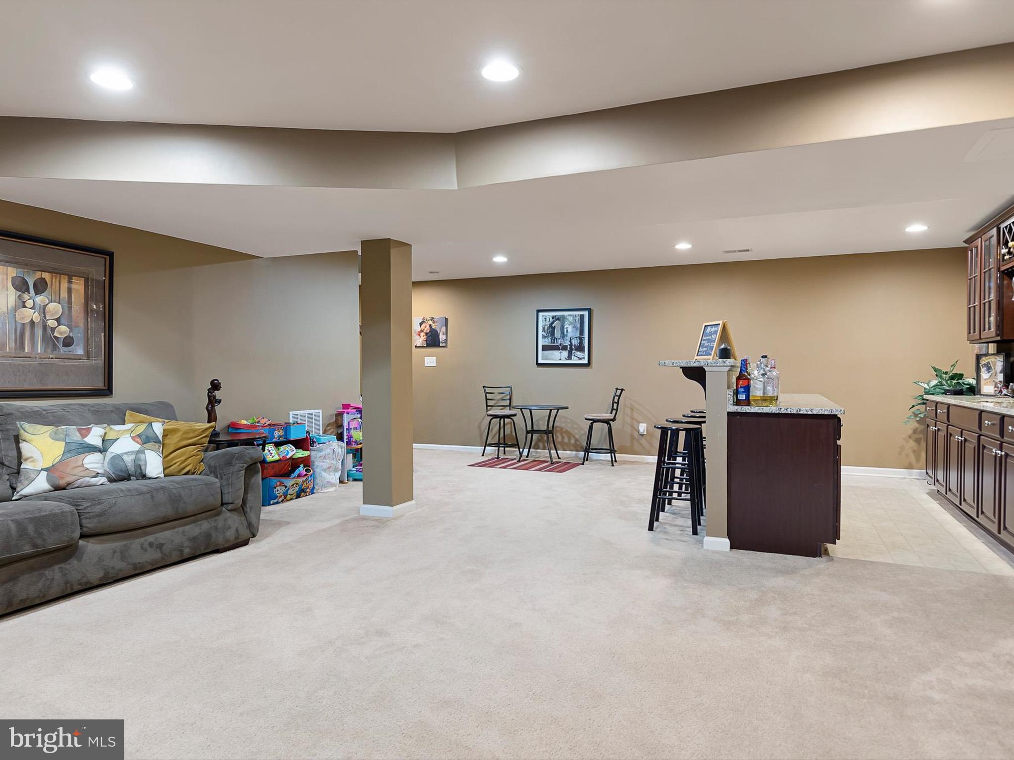 ESTATES AT ST ANNE - Residential