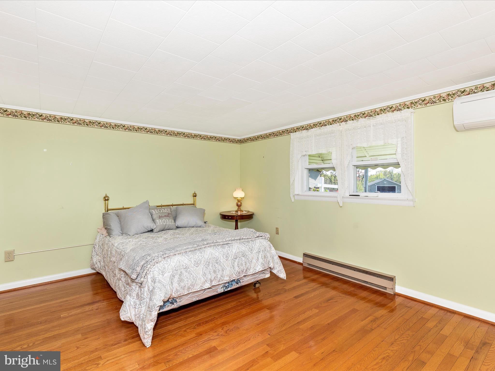 BRUNSWICK - Residential