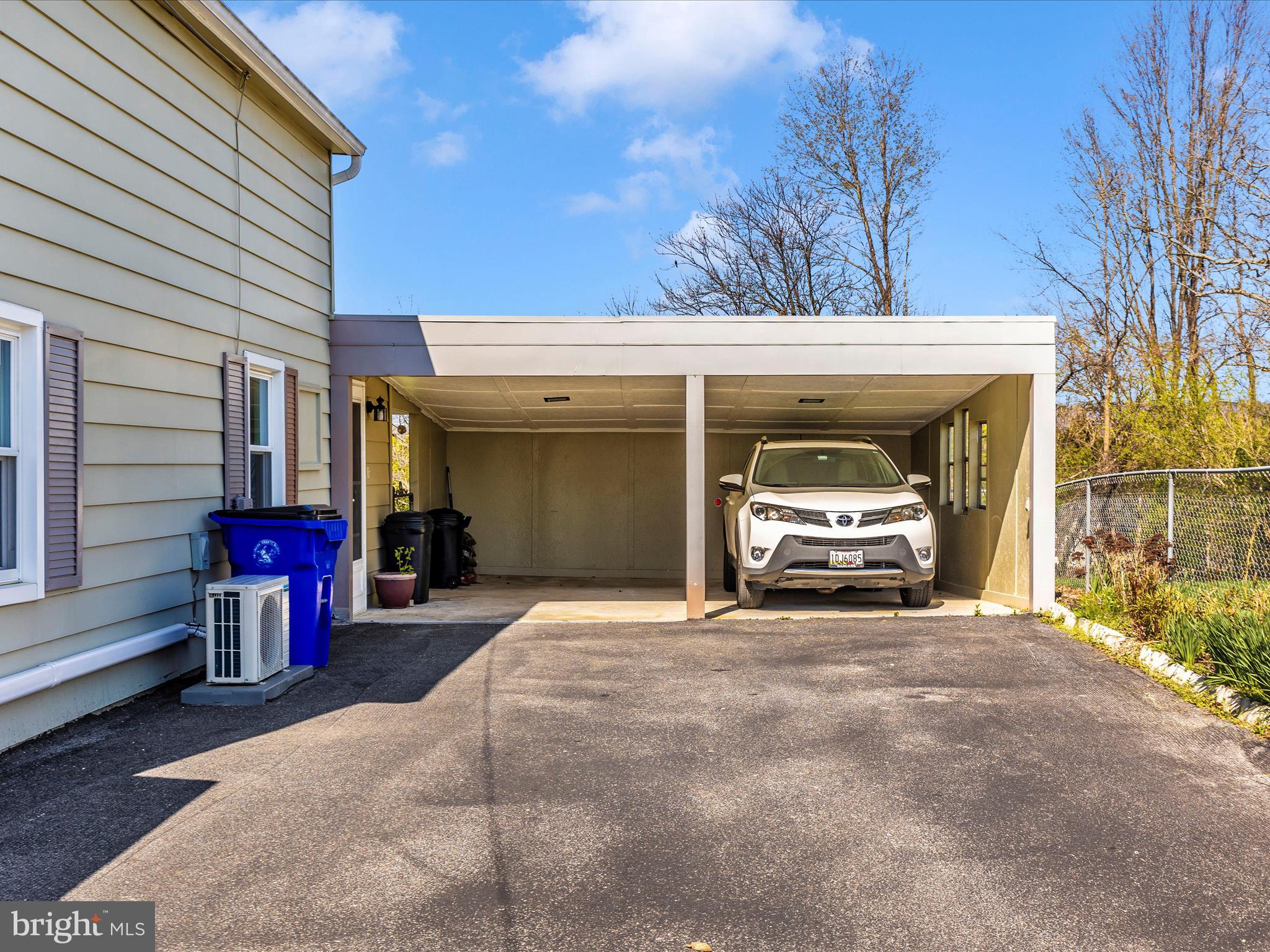 BRUNSWICK - Residential