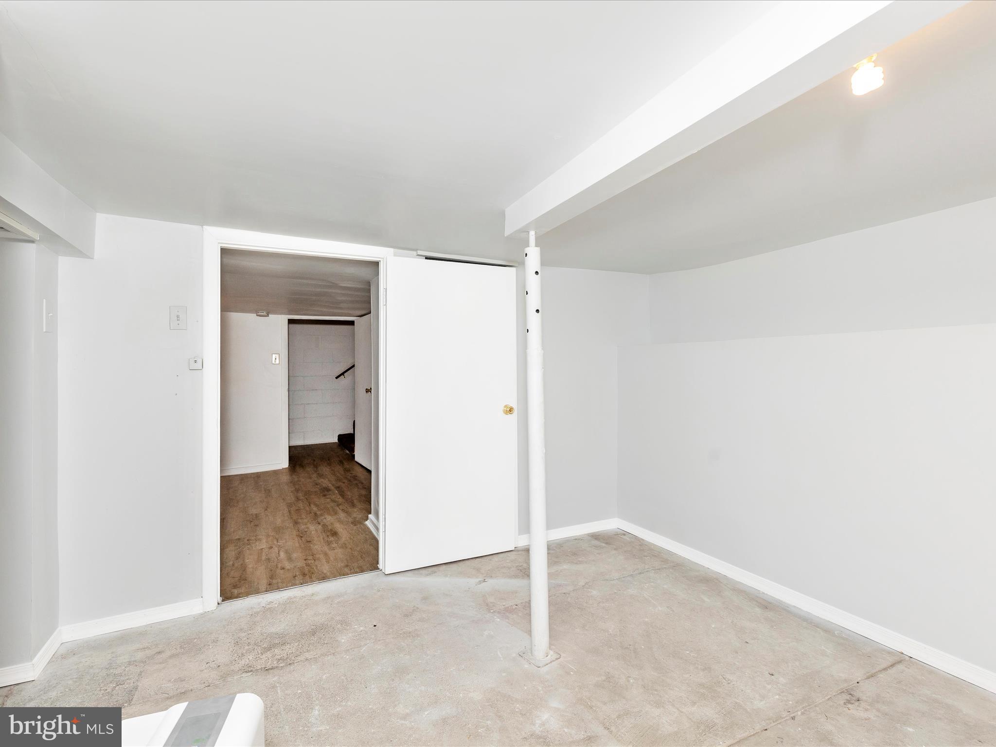 BRUNSWICK - Residential