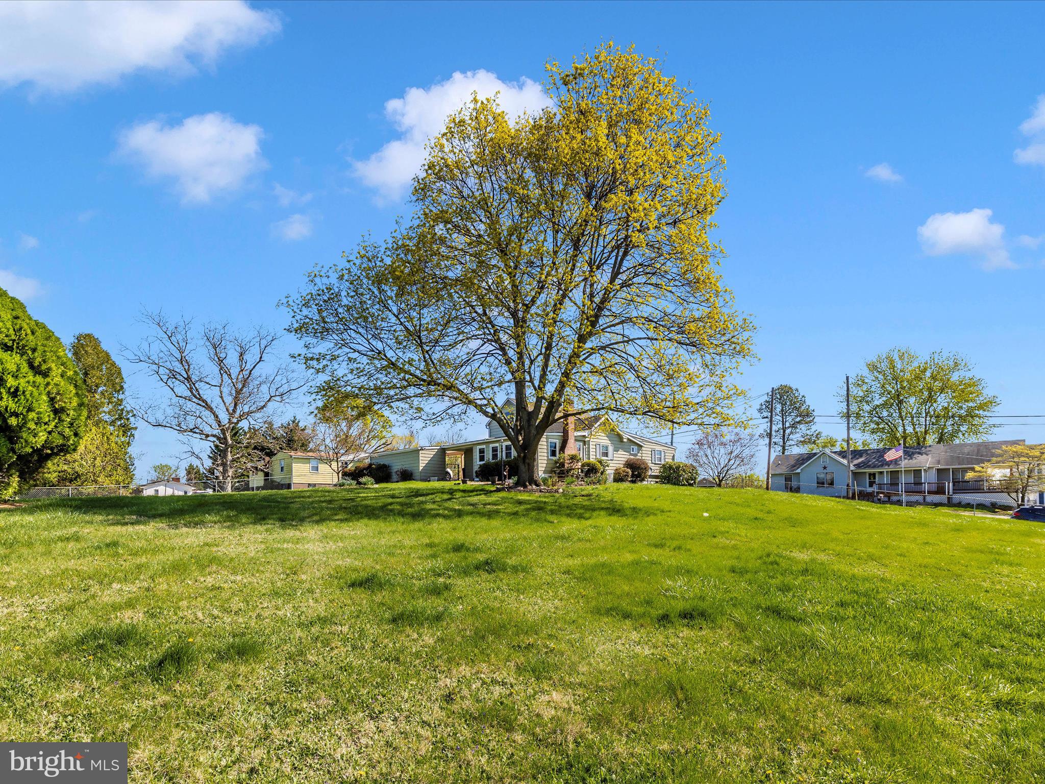 BRUNSWICK - Residential