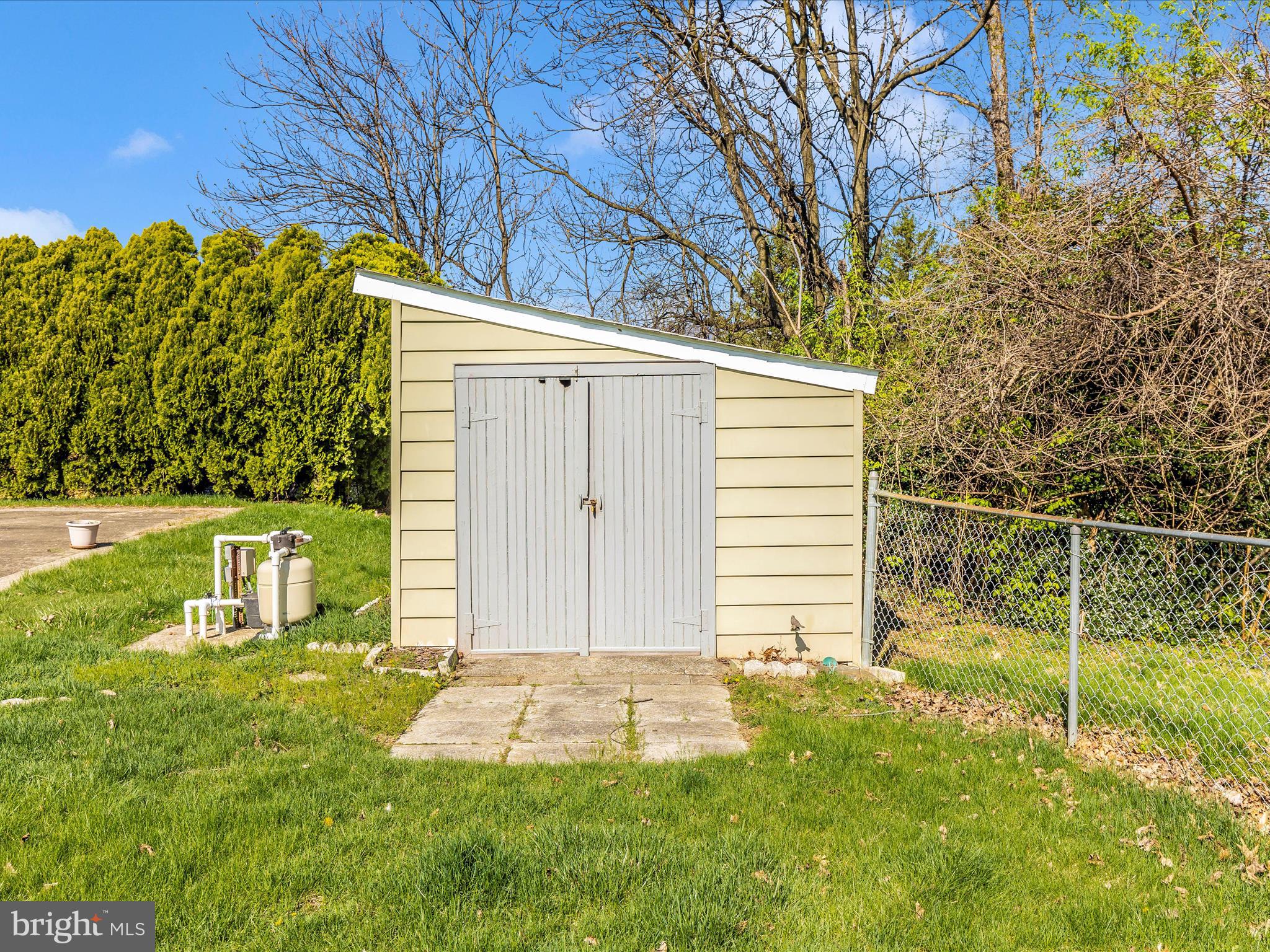 BRUNSWICK - Residential