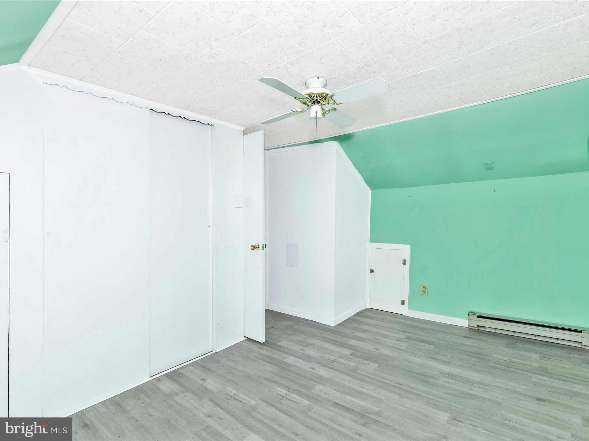 BRUNSWICK - Residential