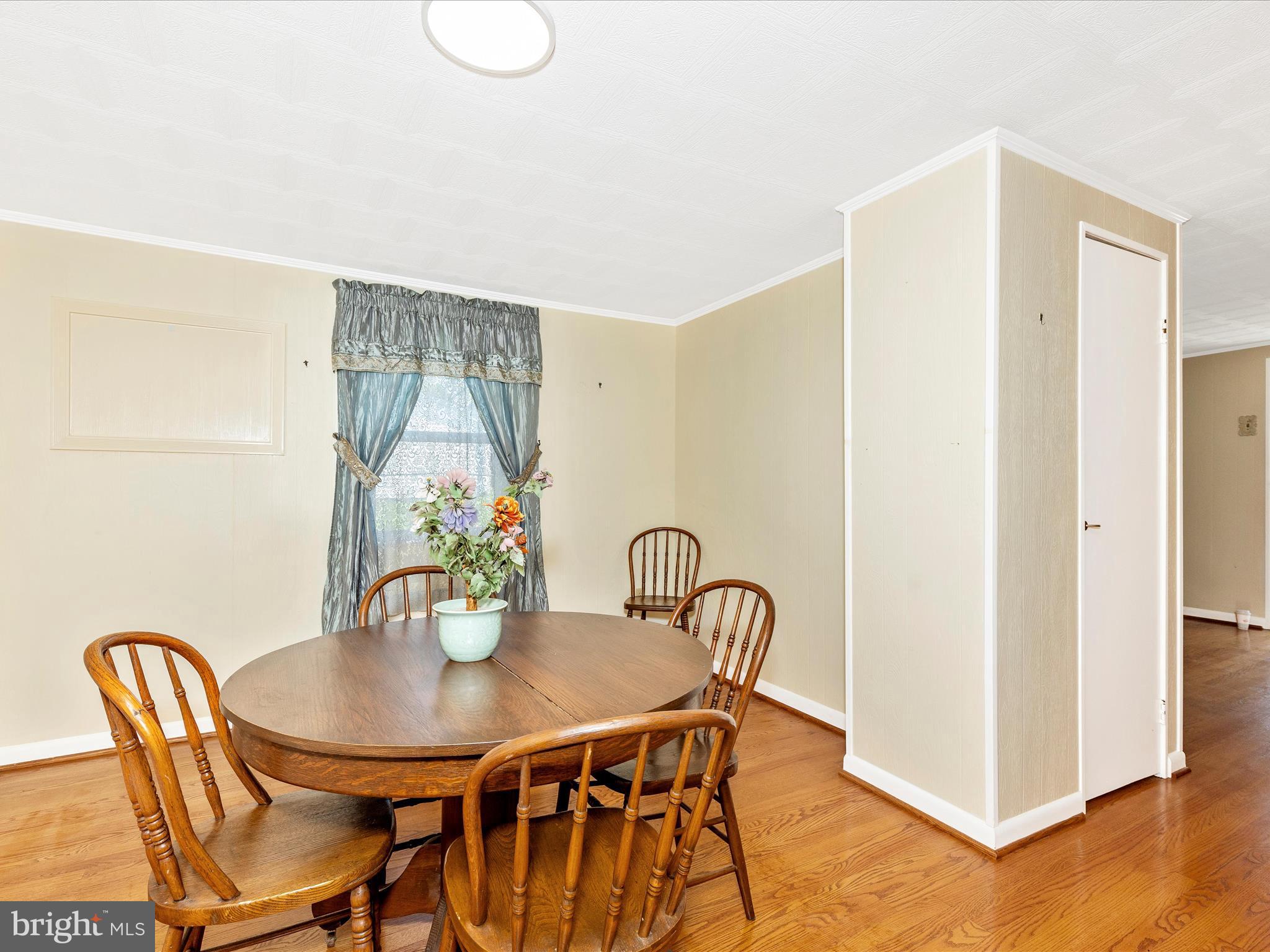 BRUNSWICK - Residential