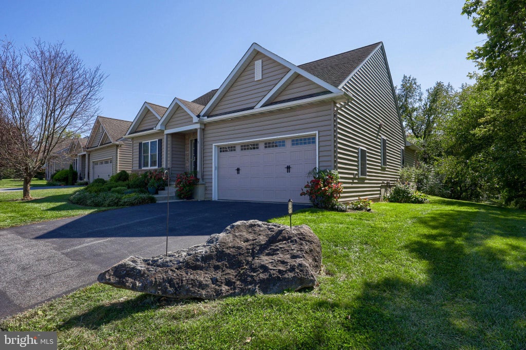 Photo of 171 Waypoint Drive #229, LANCASTER, PA 17603 (MLS # PALA2095042)