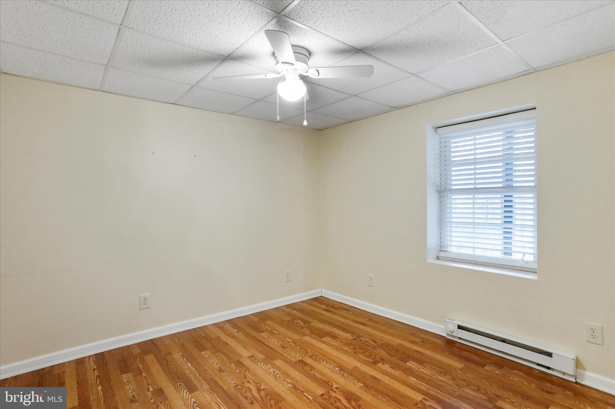 HICKORY CORNER - Residential