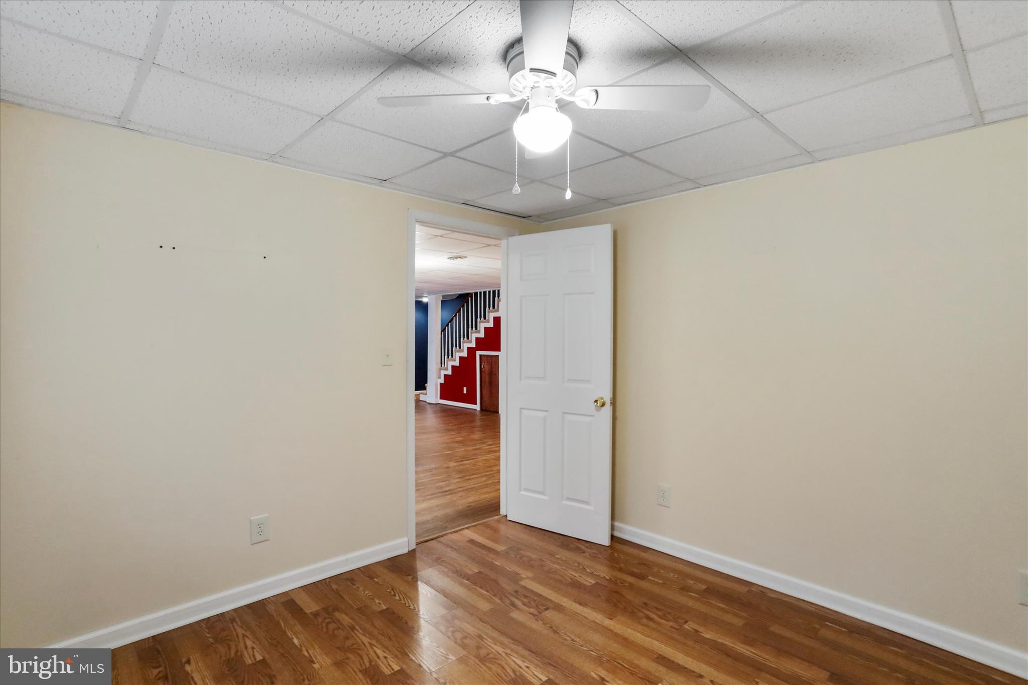 HICKORY CORNER - Residential