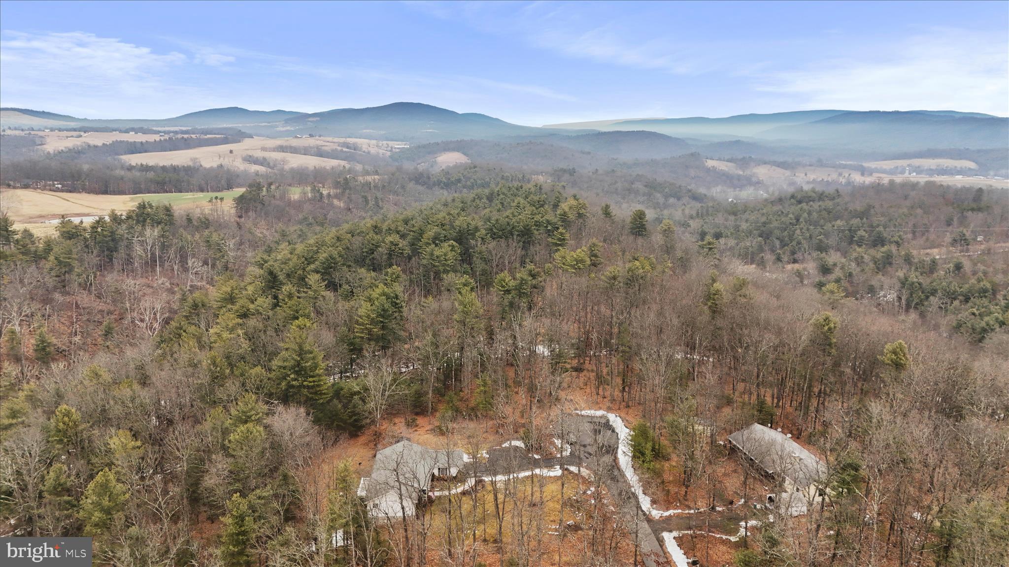 HICKORY CORNER - Residential