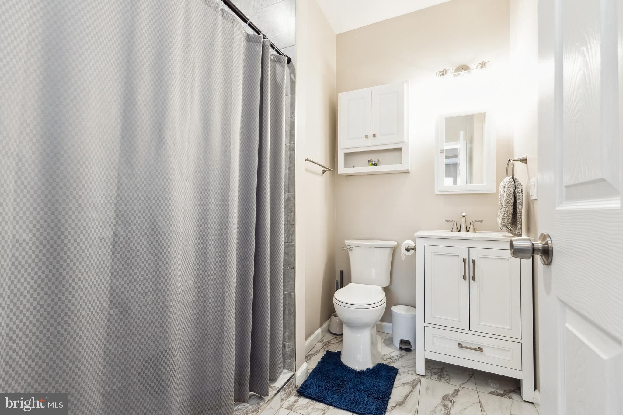 THE VILLAGES AT BRISTOL - Residential Lease