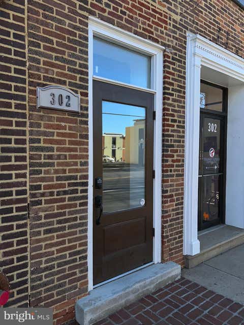 Condo For Rent - 302 N Cameron Street #200<br/> Winchester City County, WINCHESTER, VA 22601