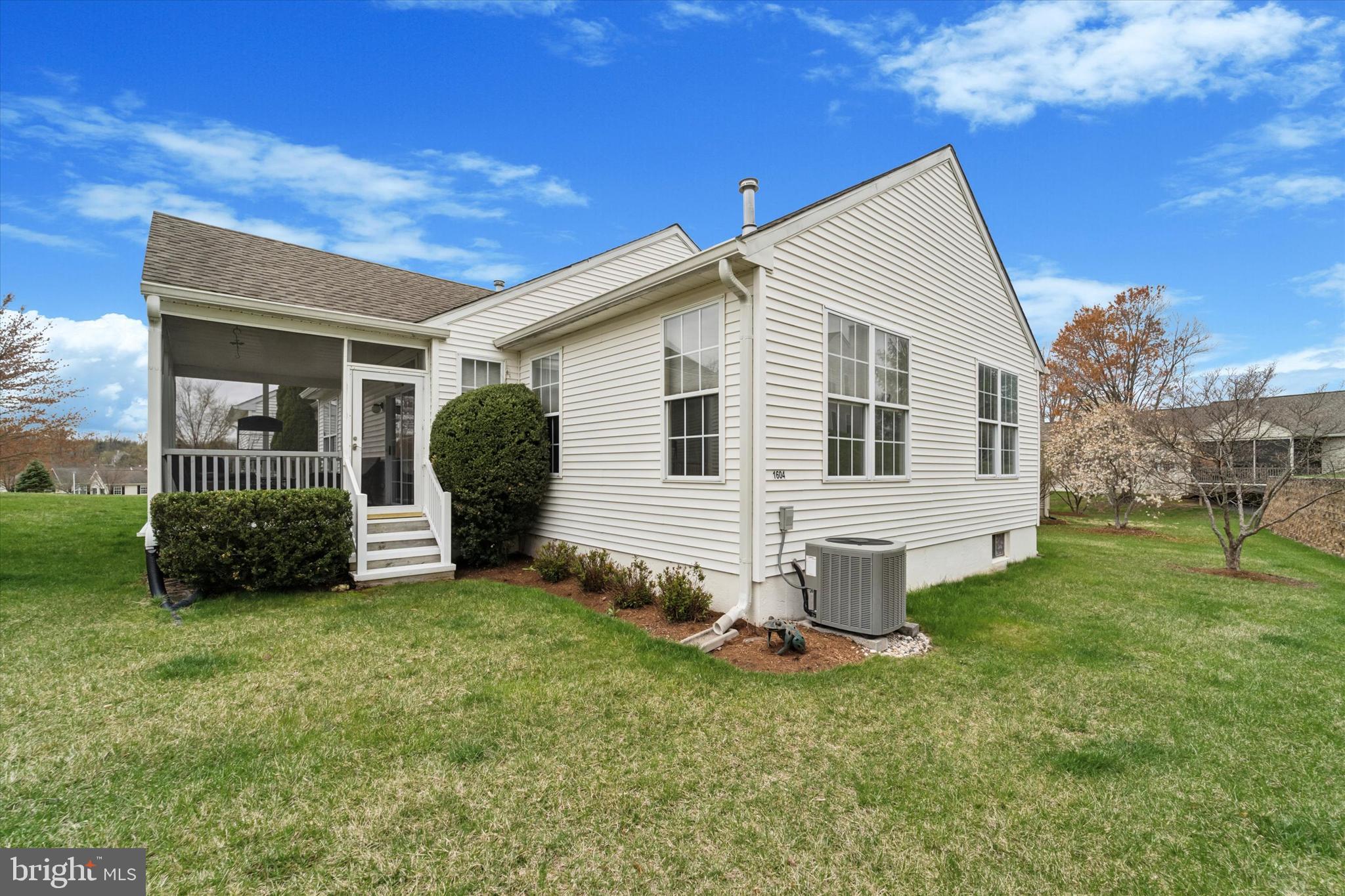 FOX HILL FARM - Residential