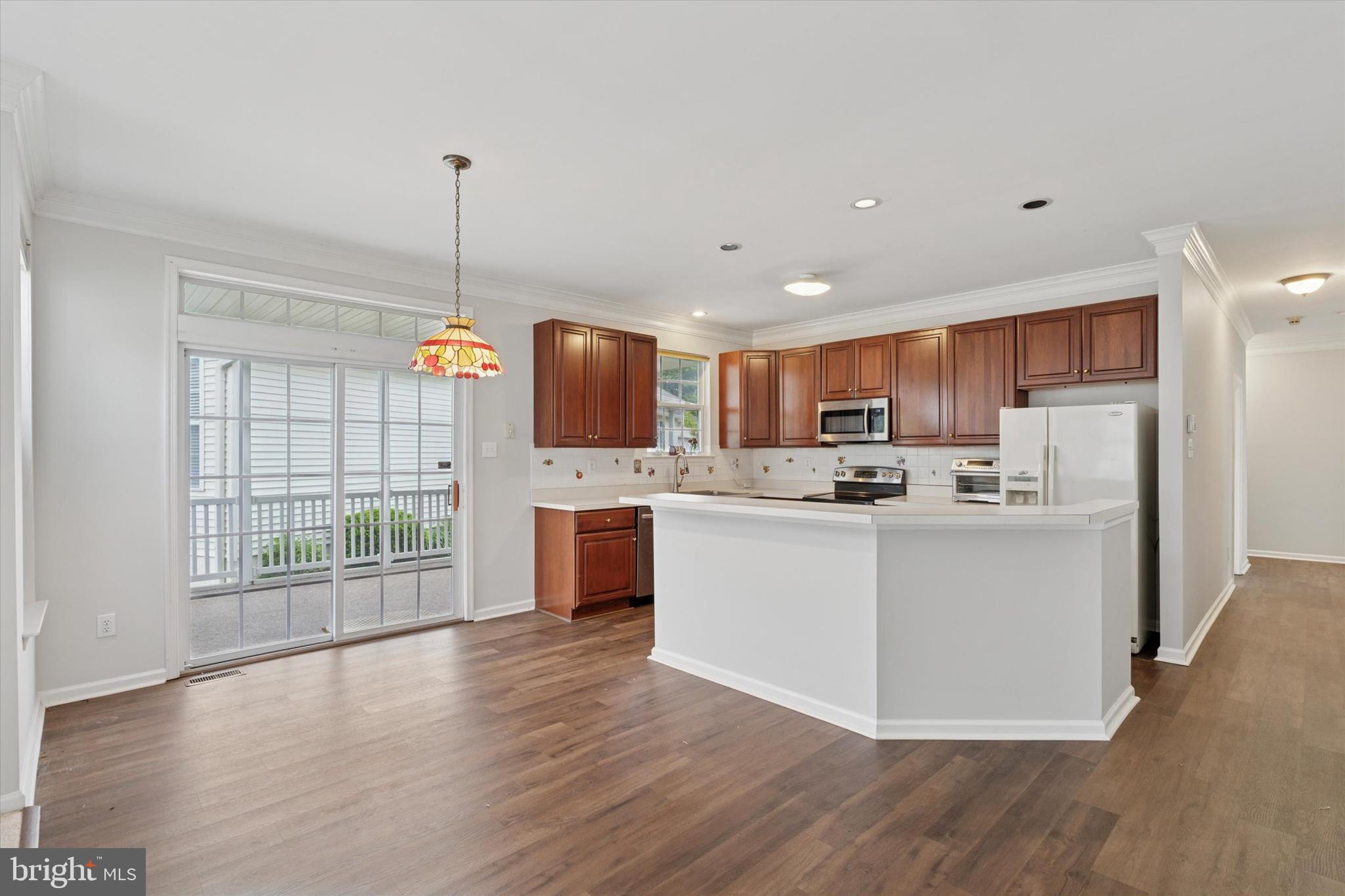 FOX HILL FARM - Residential