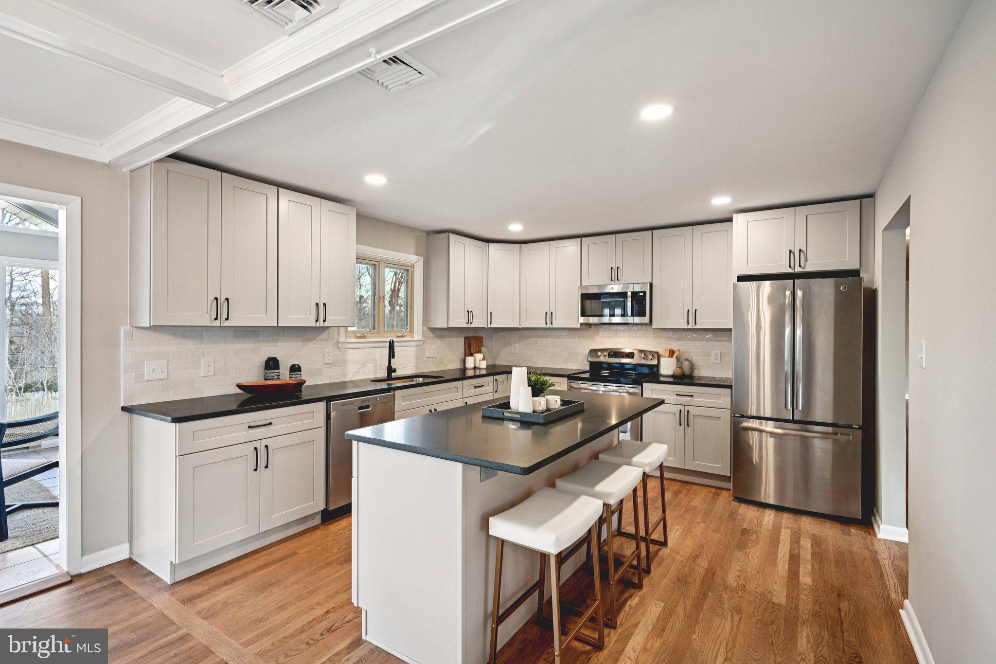 WOODMONT - Residential