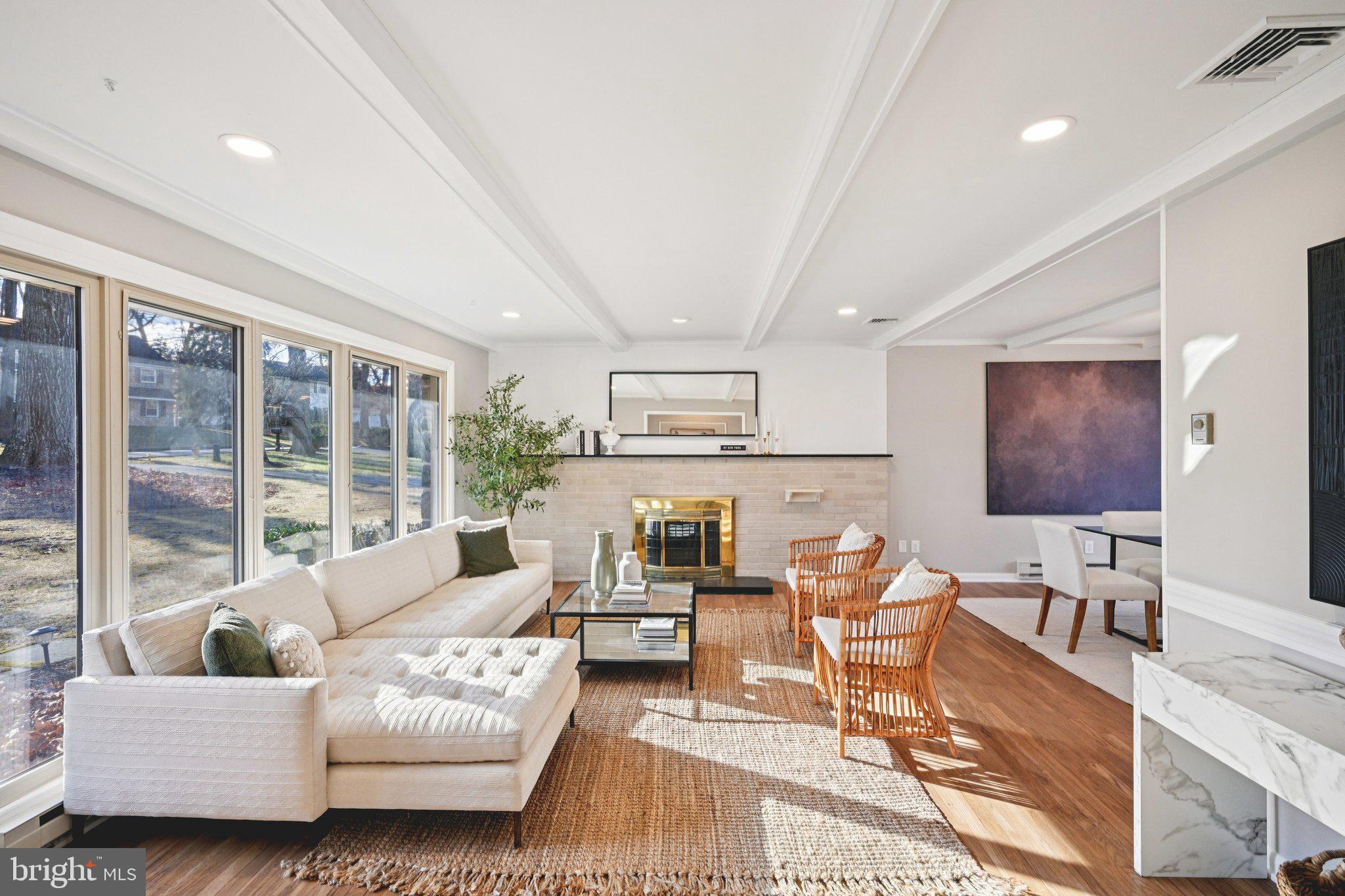 WOODMONT - Residential