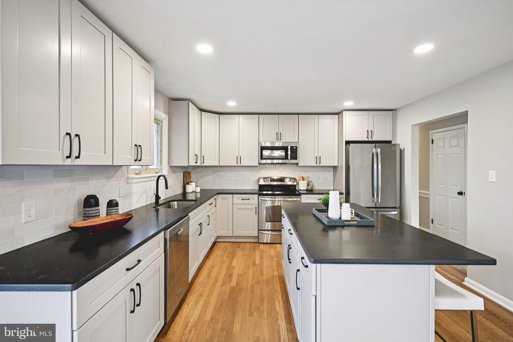 WOODMONT - Residential