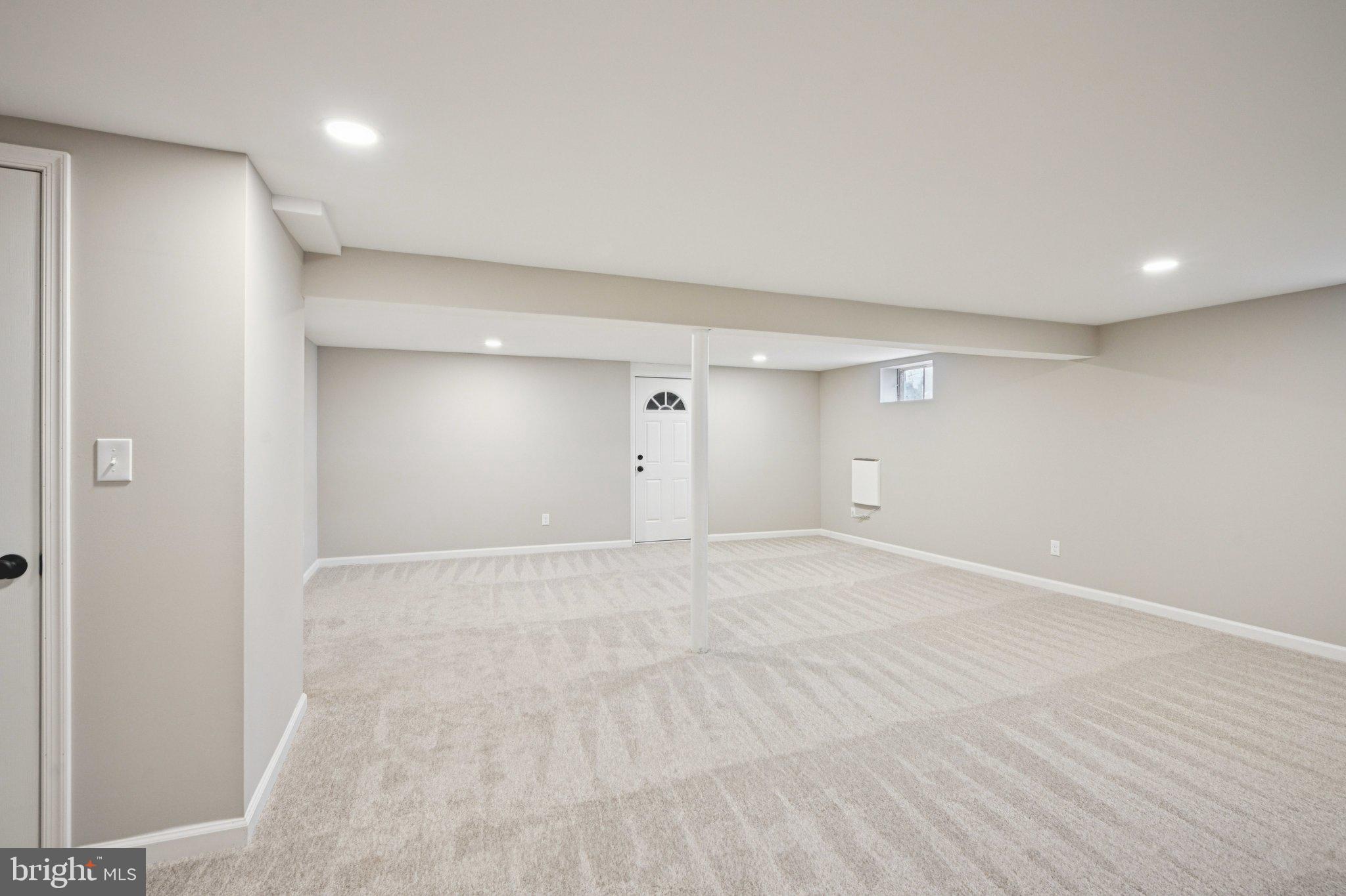 WOODMONT - Residential