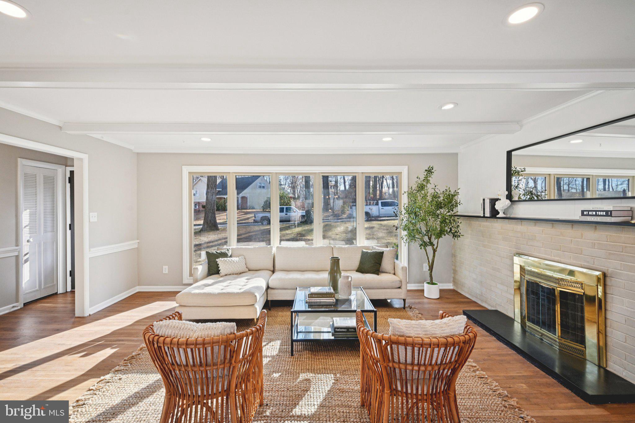 WOODMONT - Residential