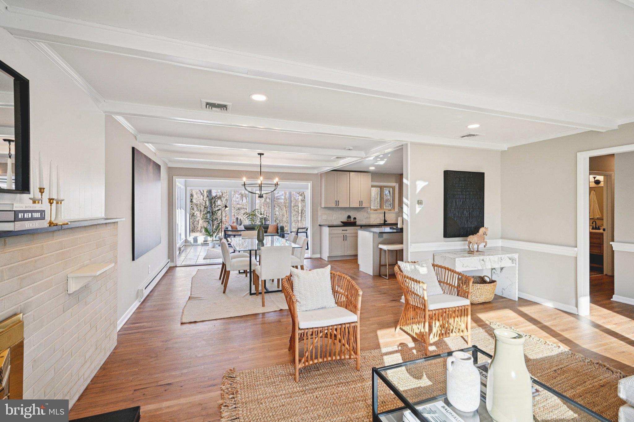 WOODMONT - Residential