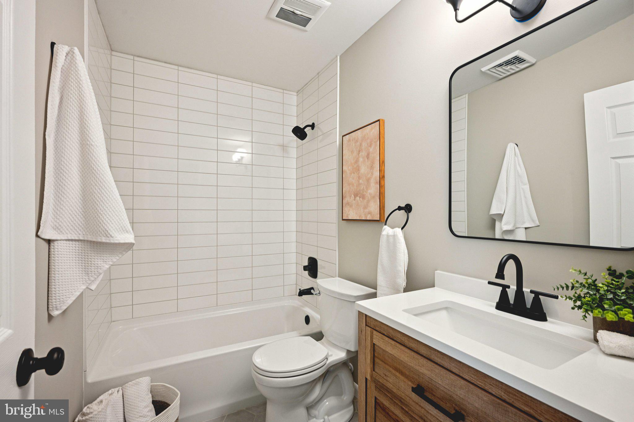 WOODMONT - Residential