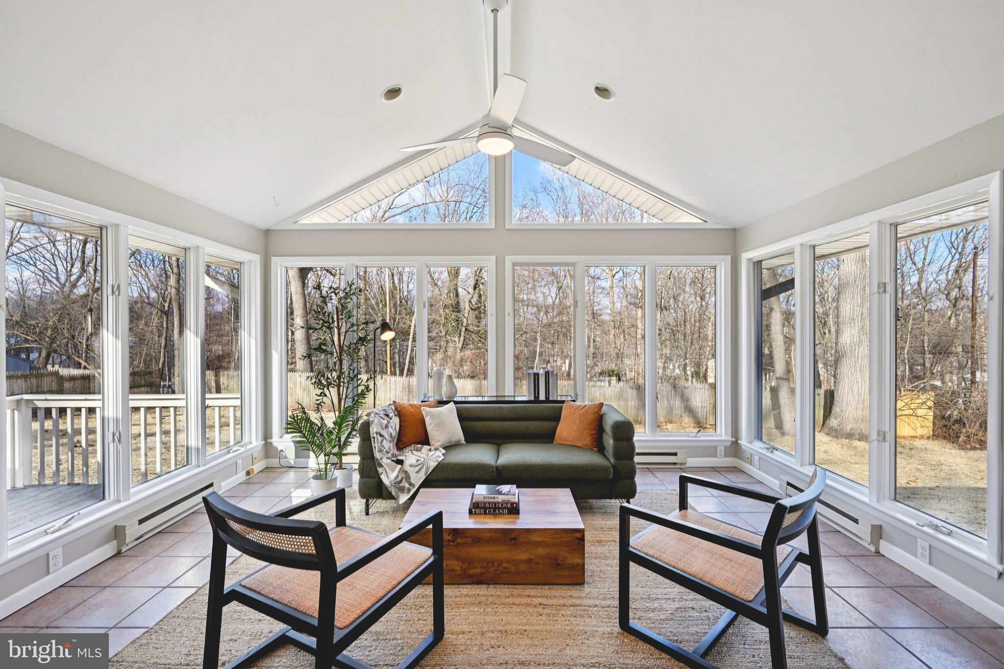 WOODMONT - Residential