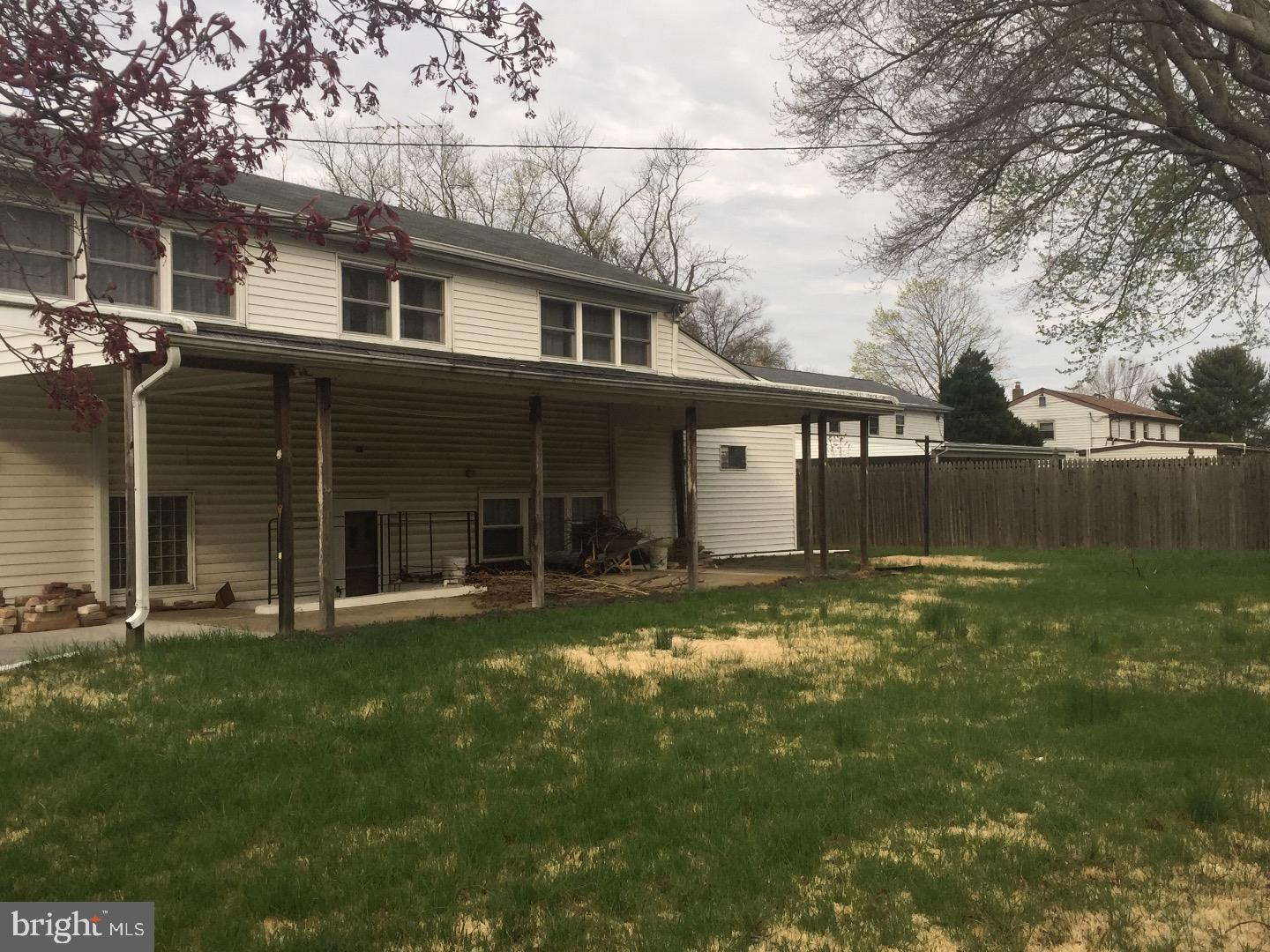 SPRING LAKE FARMS - Residential