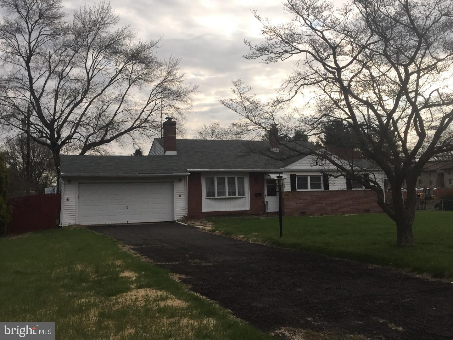 SPRING LAKE FARMS - Residential