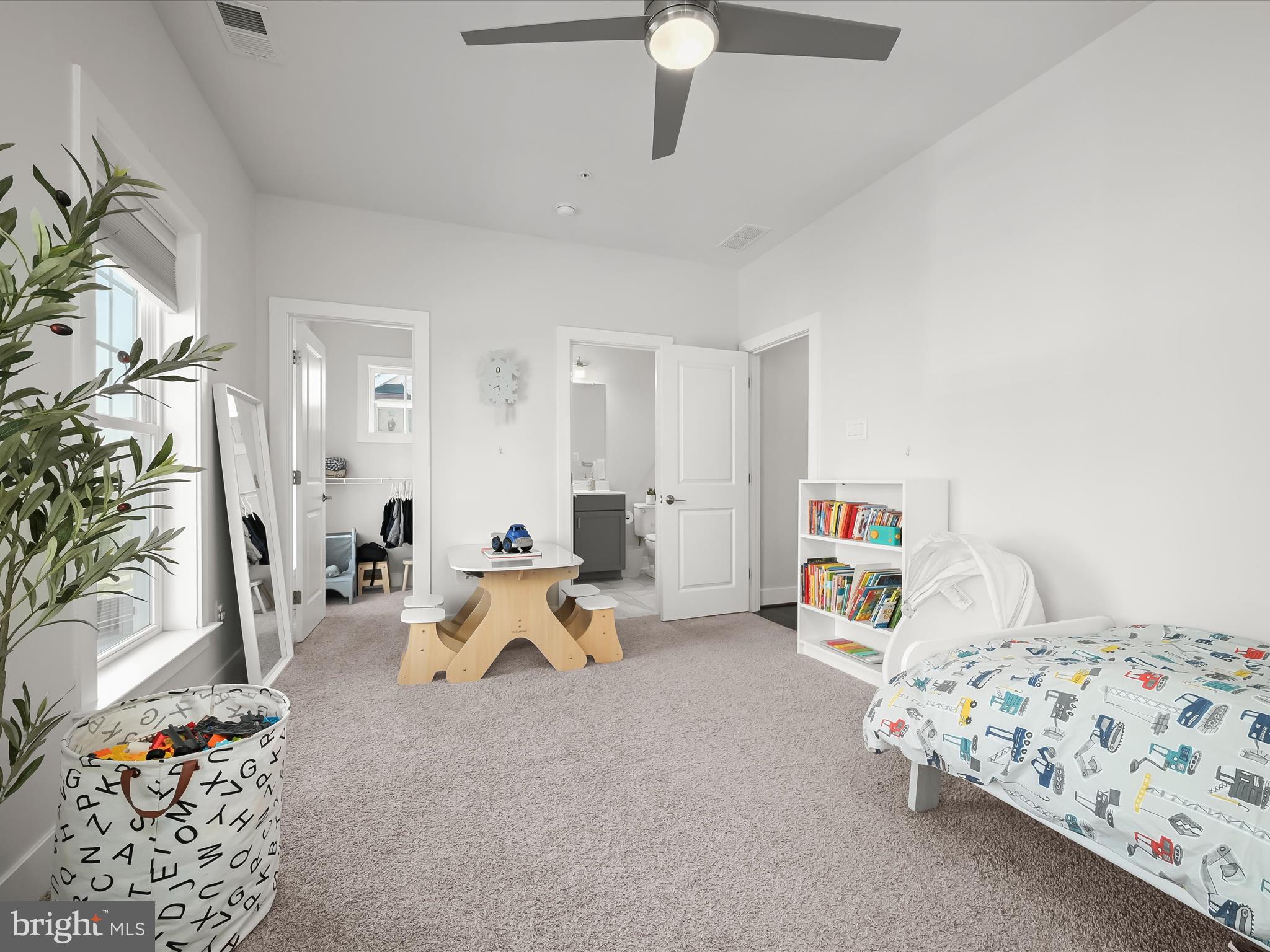 MAPLE LAWN - Residential