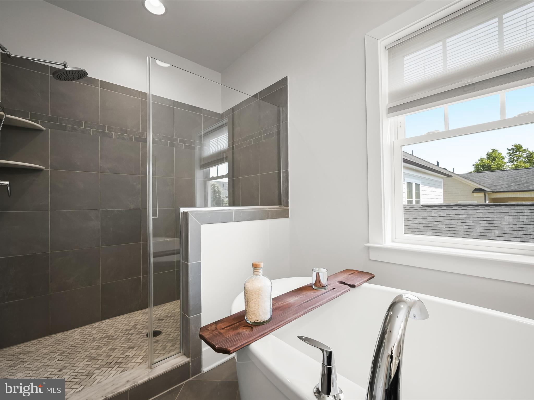 MAPLE LAWN - Residential