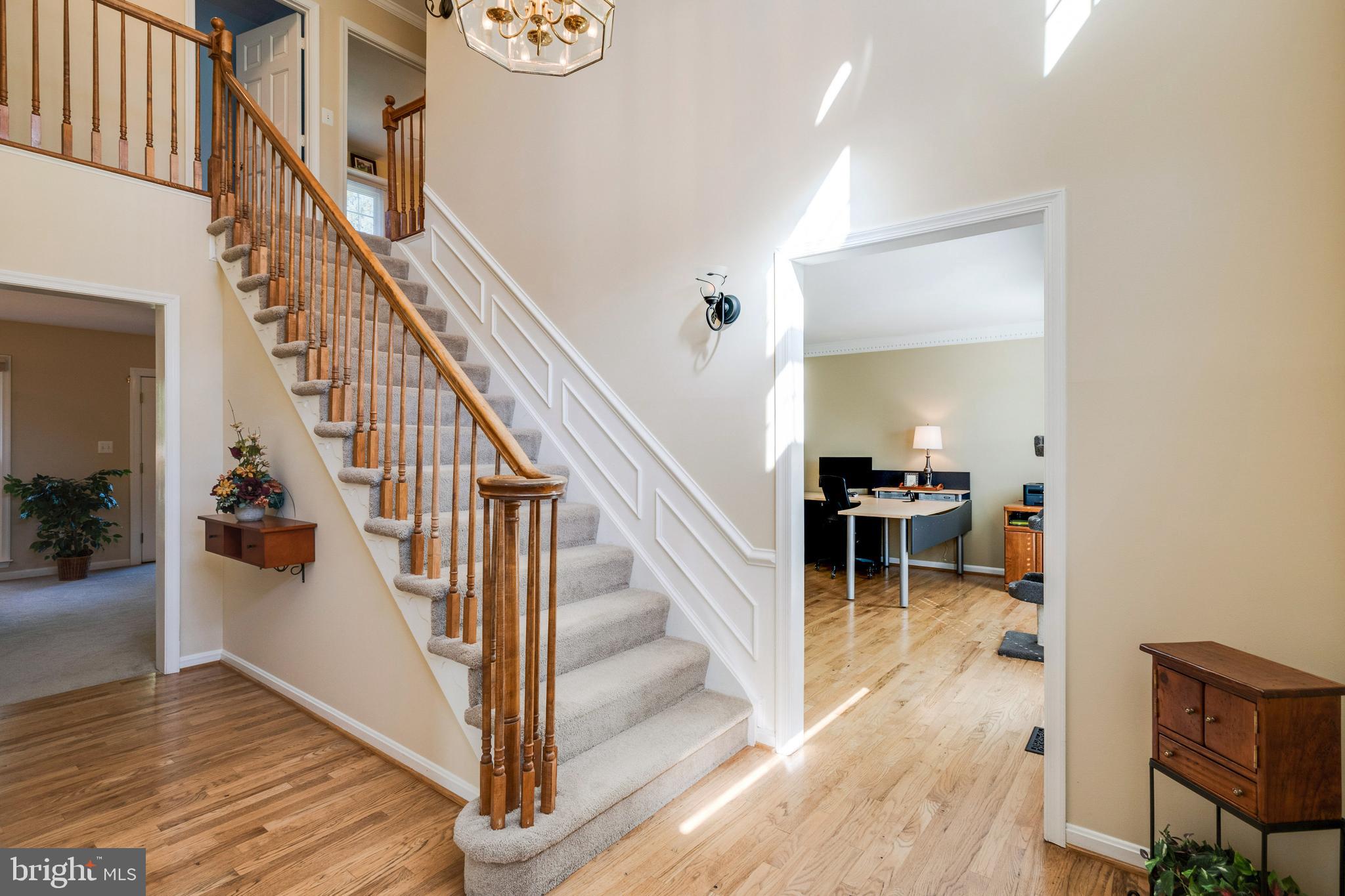 ENGLISH MEADOWS - Residential