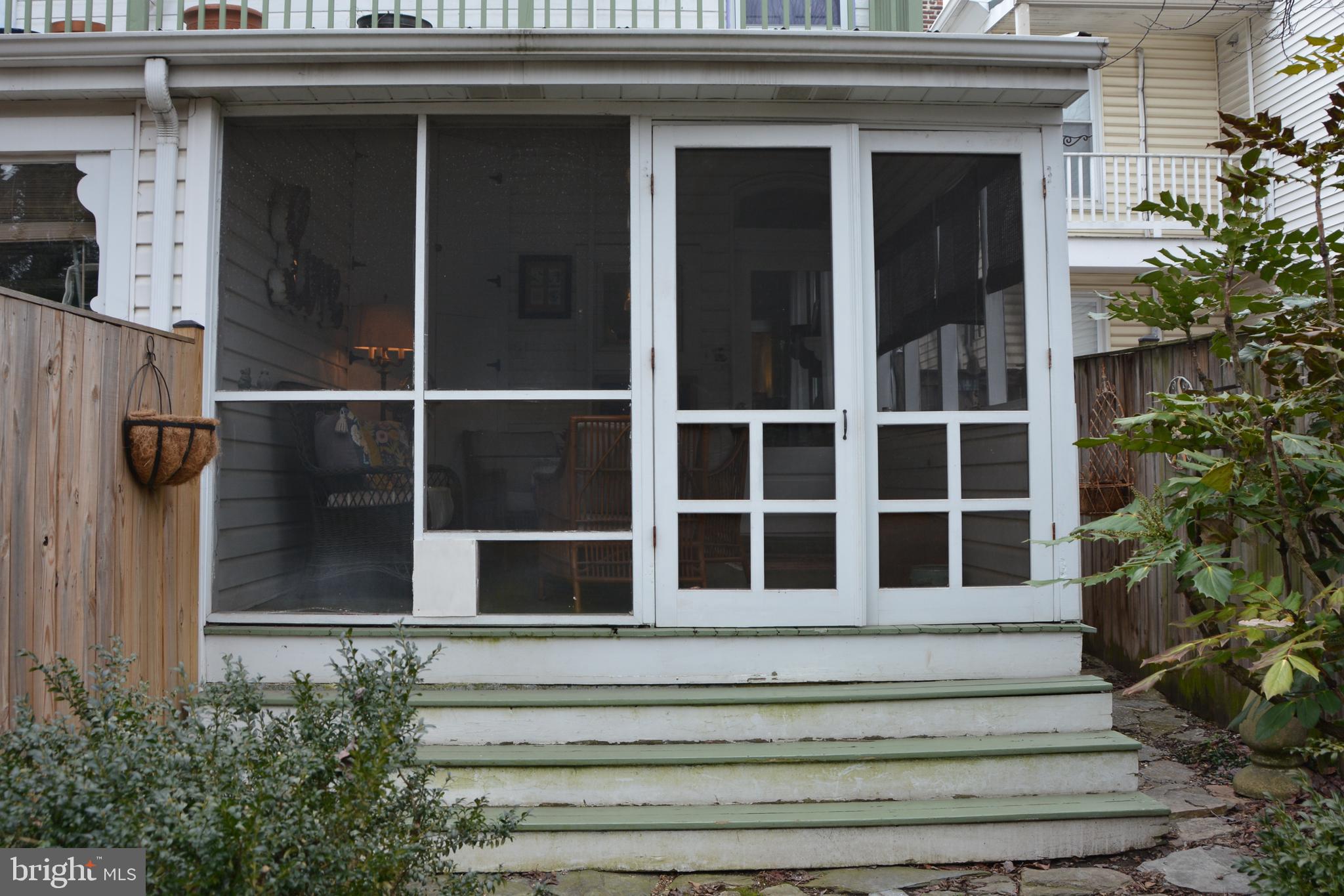 DOWNTOWN FREDERICK - Residential Lease