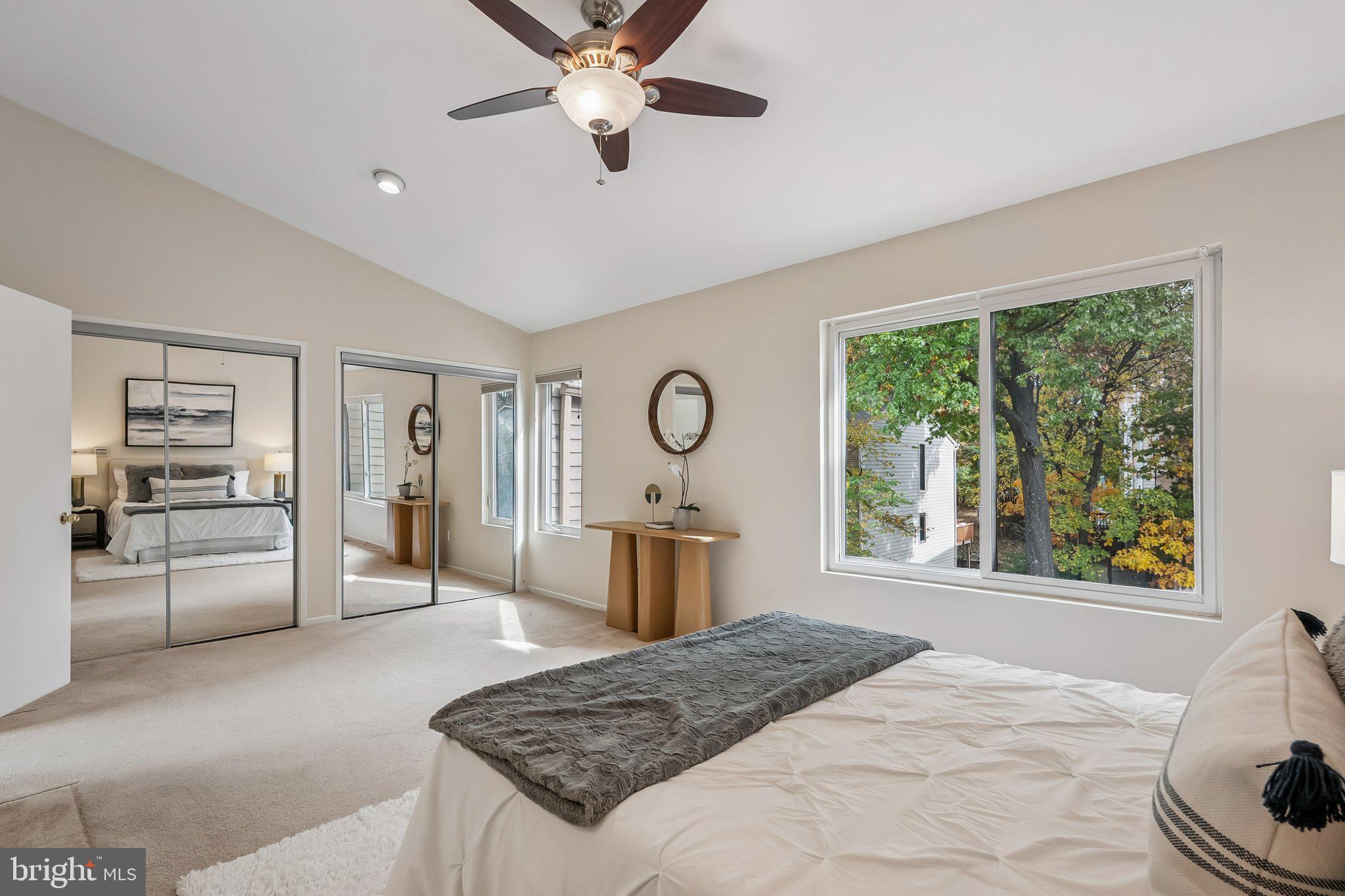 TIMBERLAWN - Residential