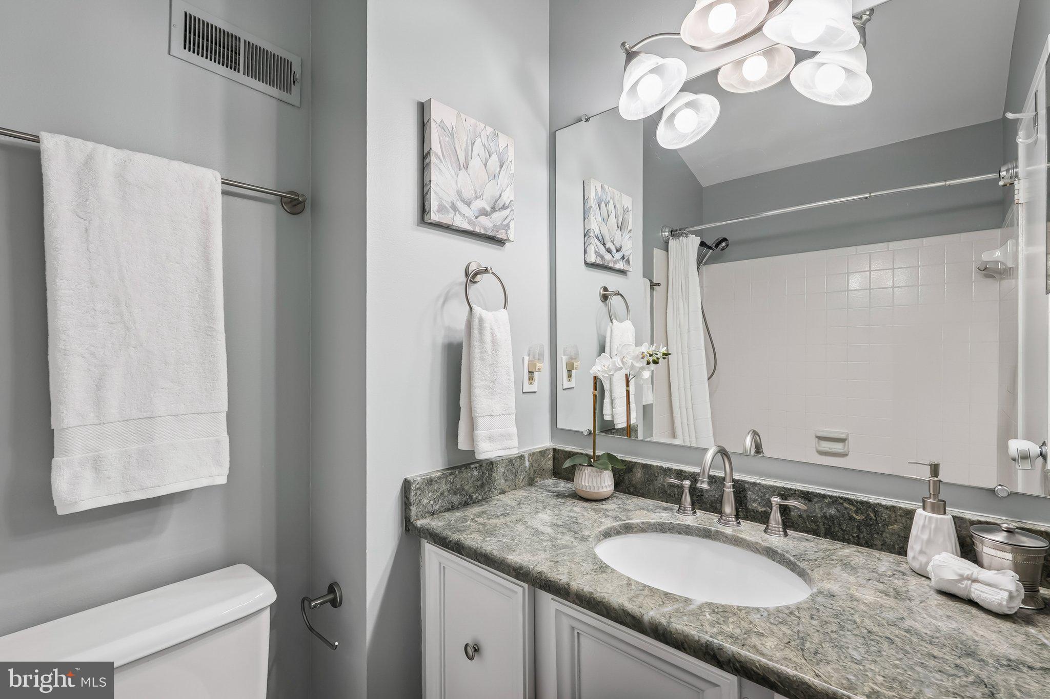 TIMBERLAWN - Residential