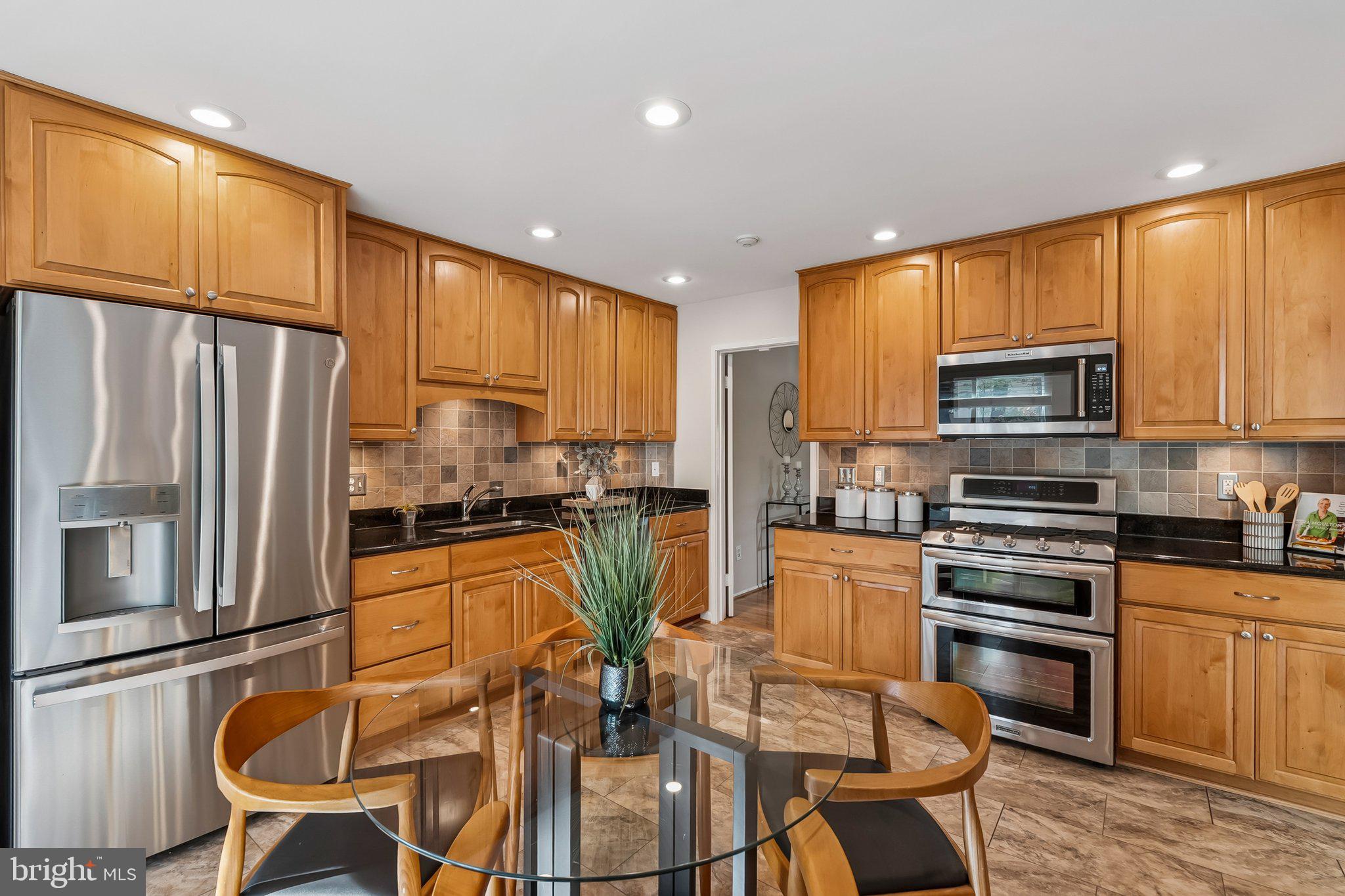 TIMBERLAWN - Residential