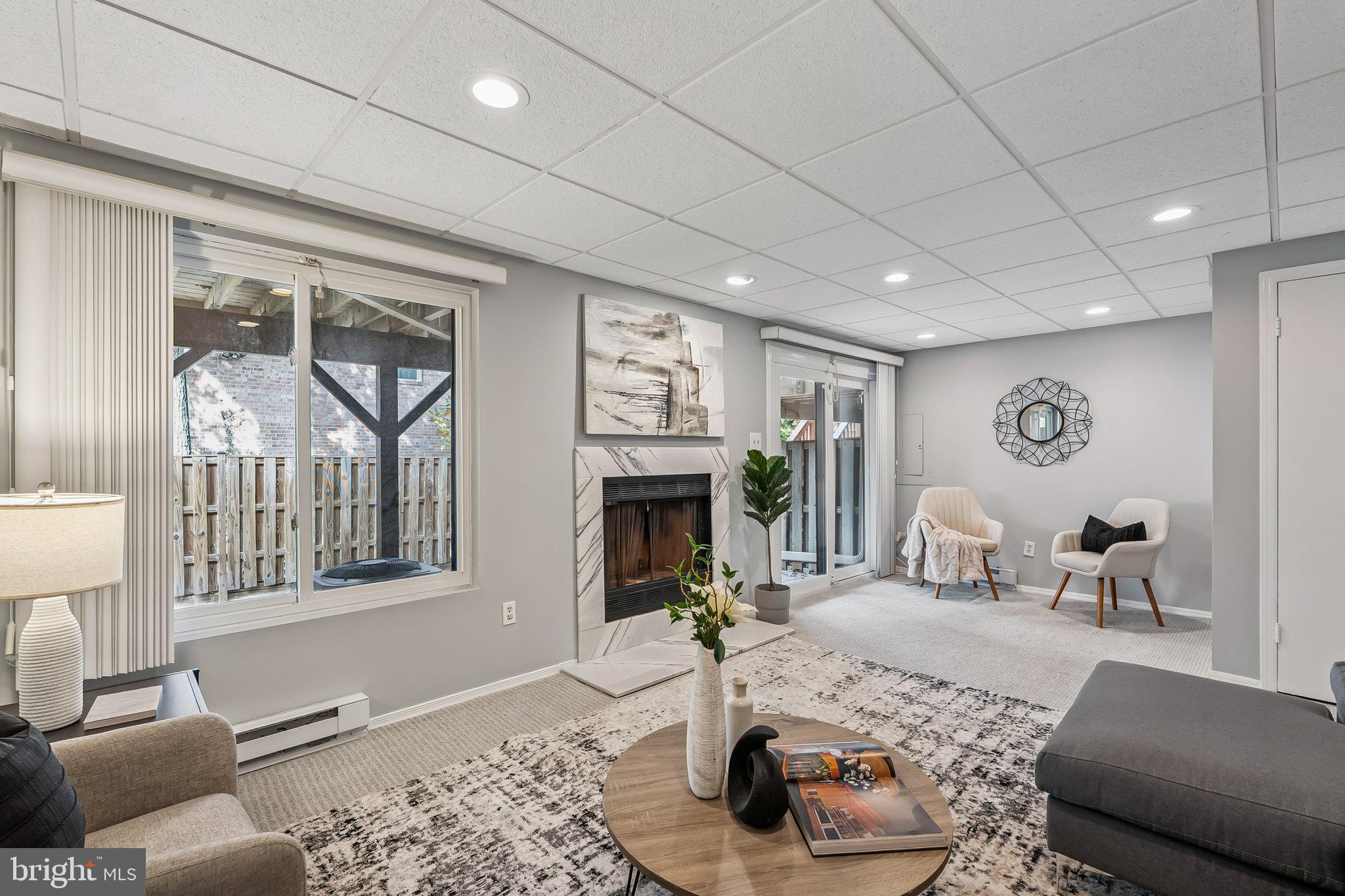 TIMBERLAWN - Residential