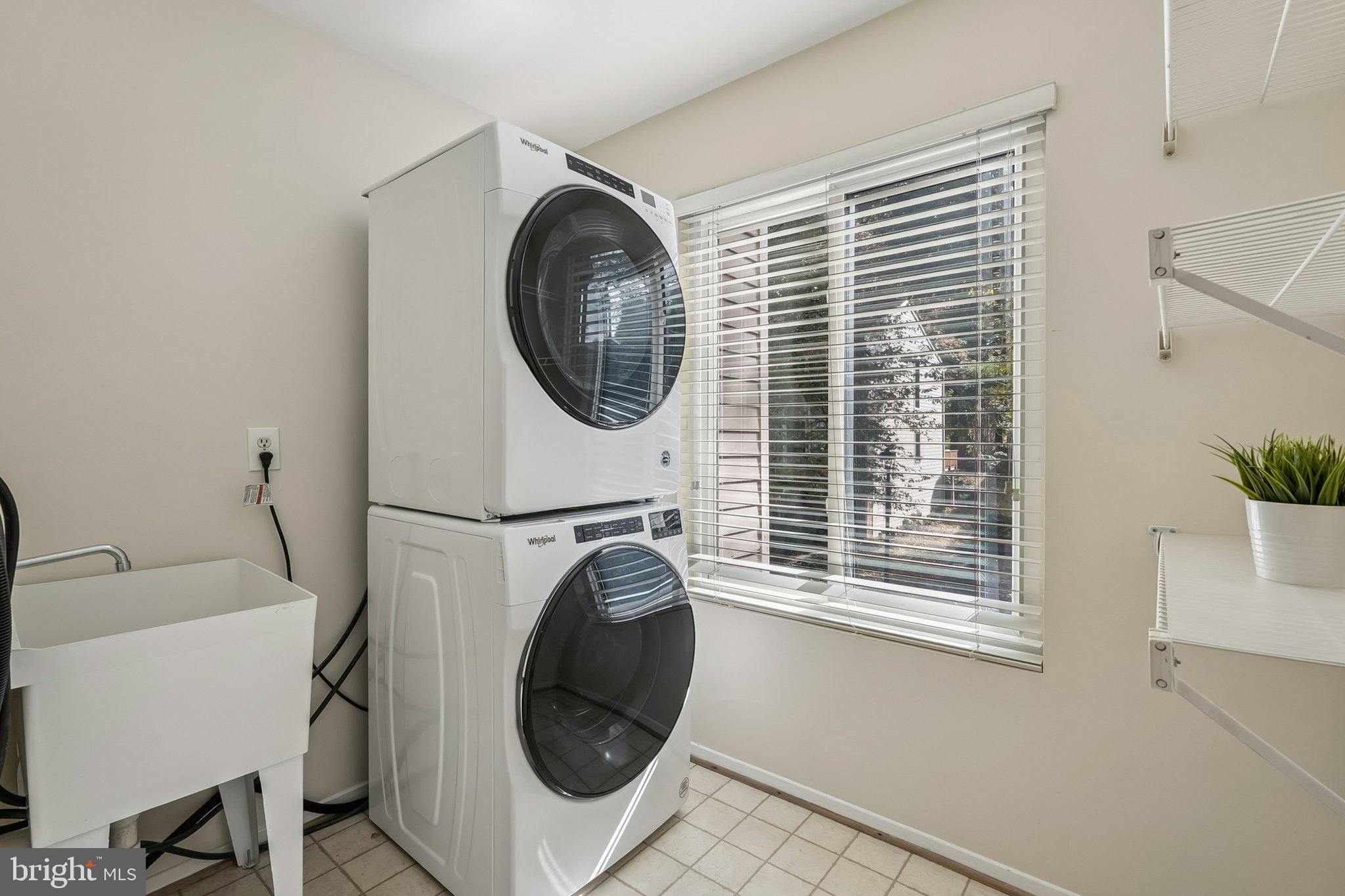 TIMBERLAWN - Residential