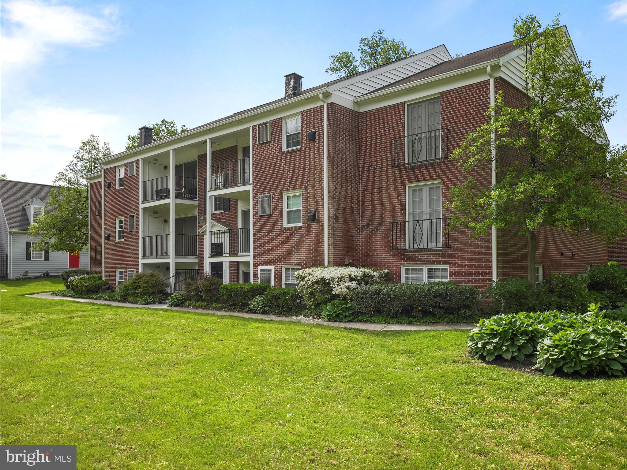 317 HOMELAND SOUTHWAY 1A