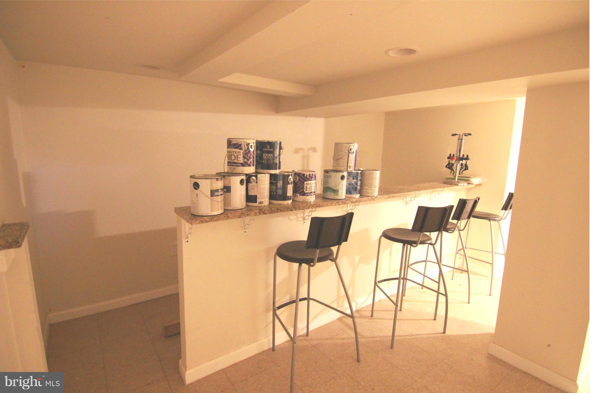 EDNOR GARDENS HISTORIC DISTRICT - Residential Lease