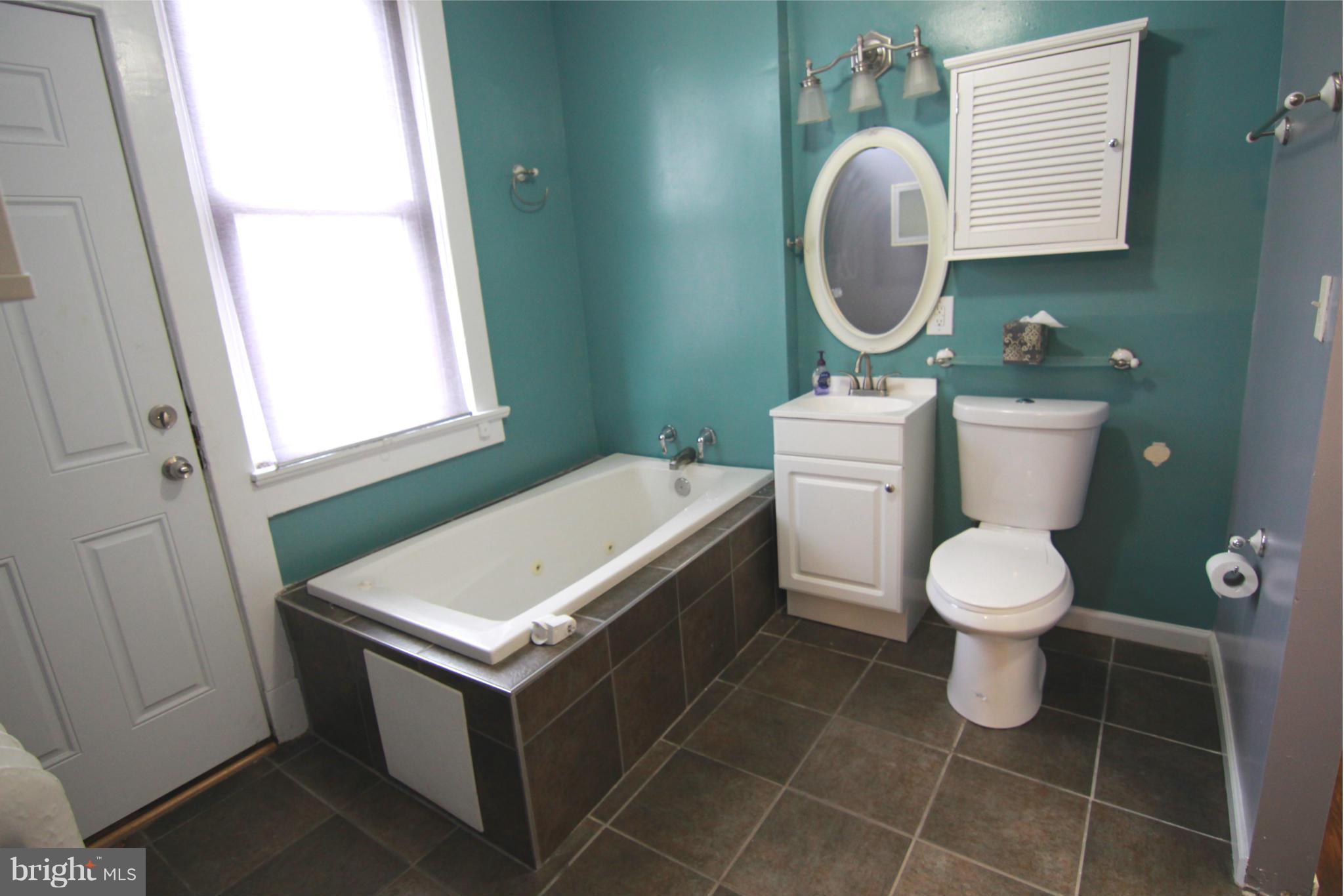 EDNOR GARDENS HISTORIC DISTRICT - Residential Lease