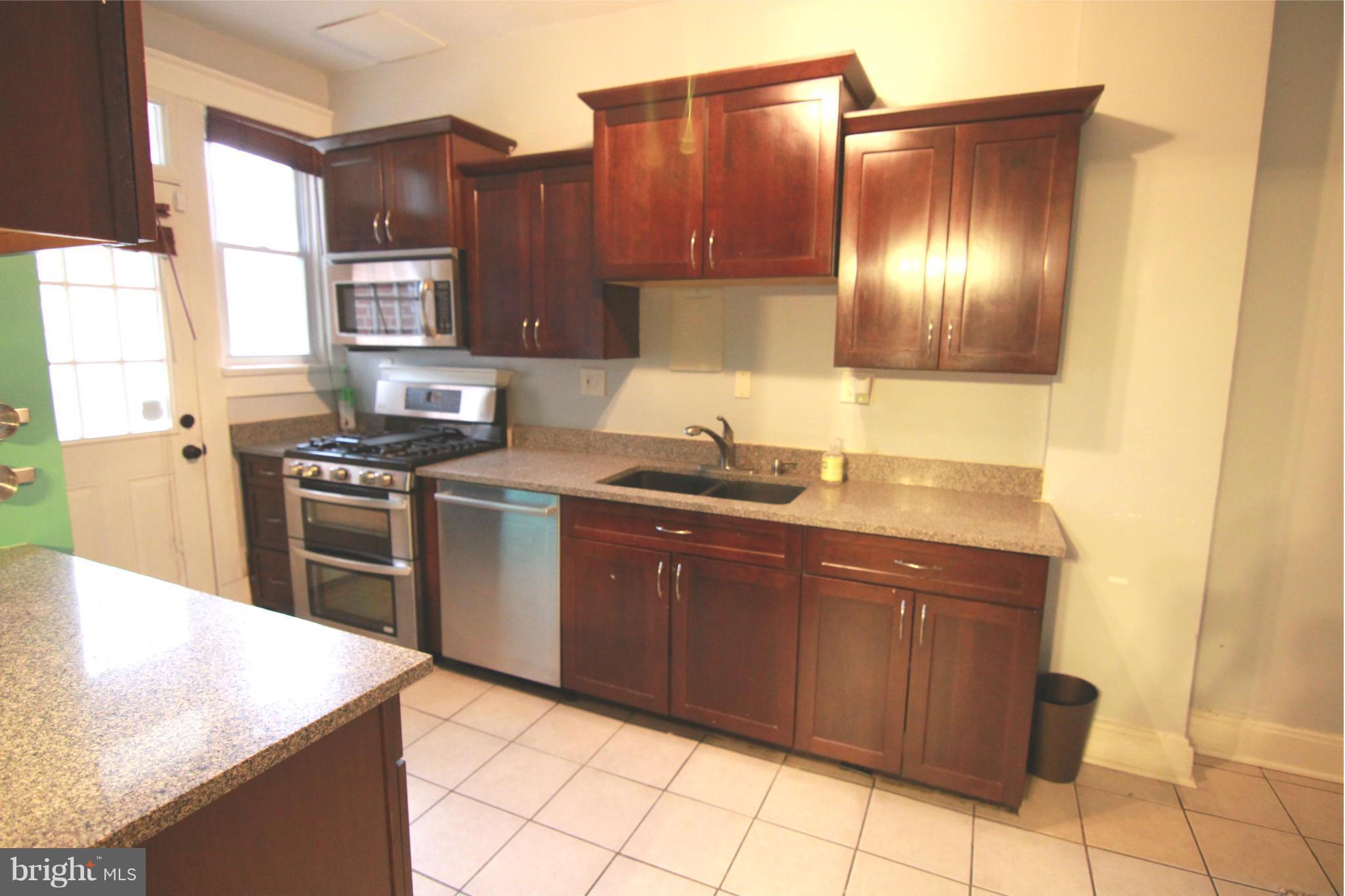 EDNOR GARDENS HISTORIC DISTRICT - Residential Lease