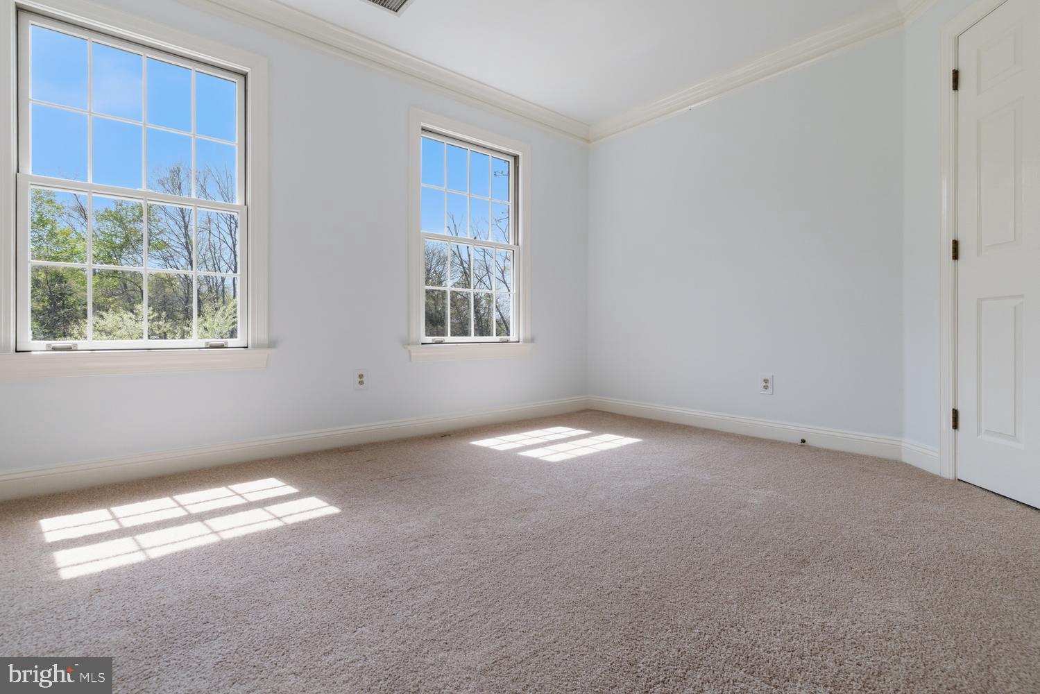 KINGSWOODS - Residential