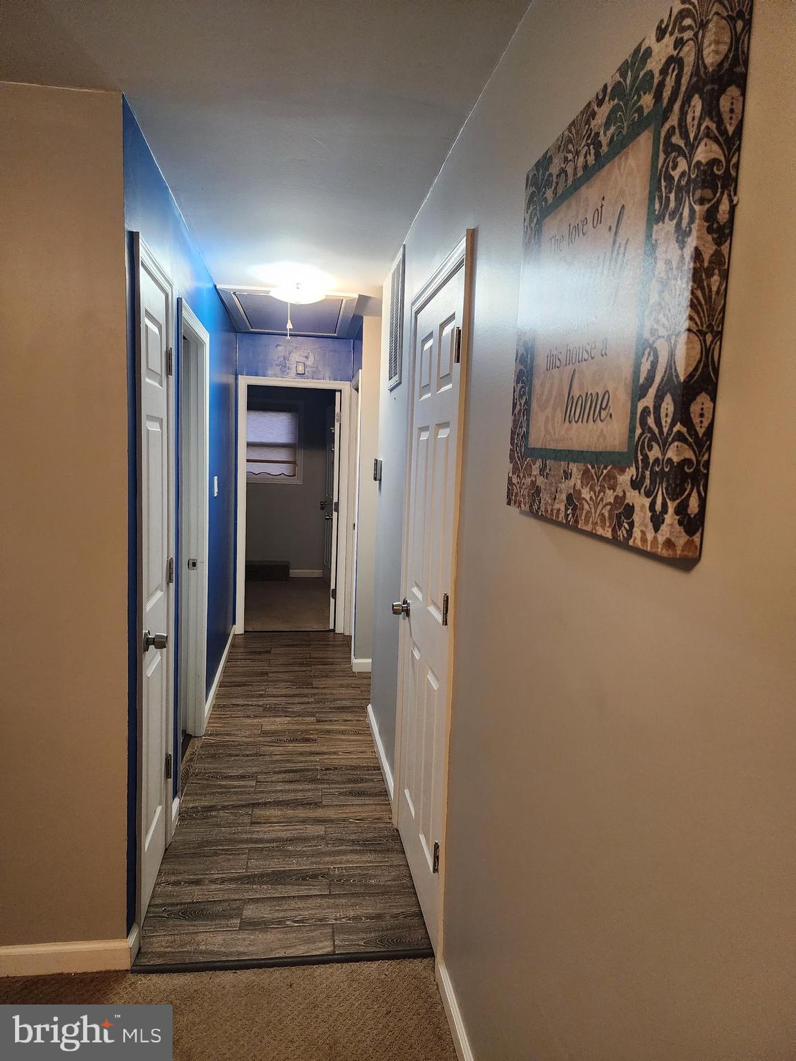 ANDREWS MANOR - Residential