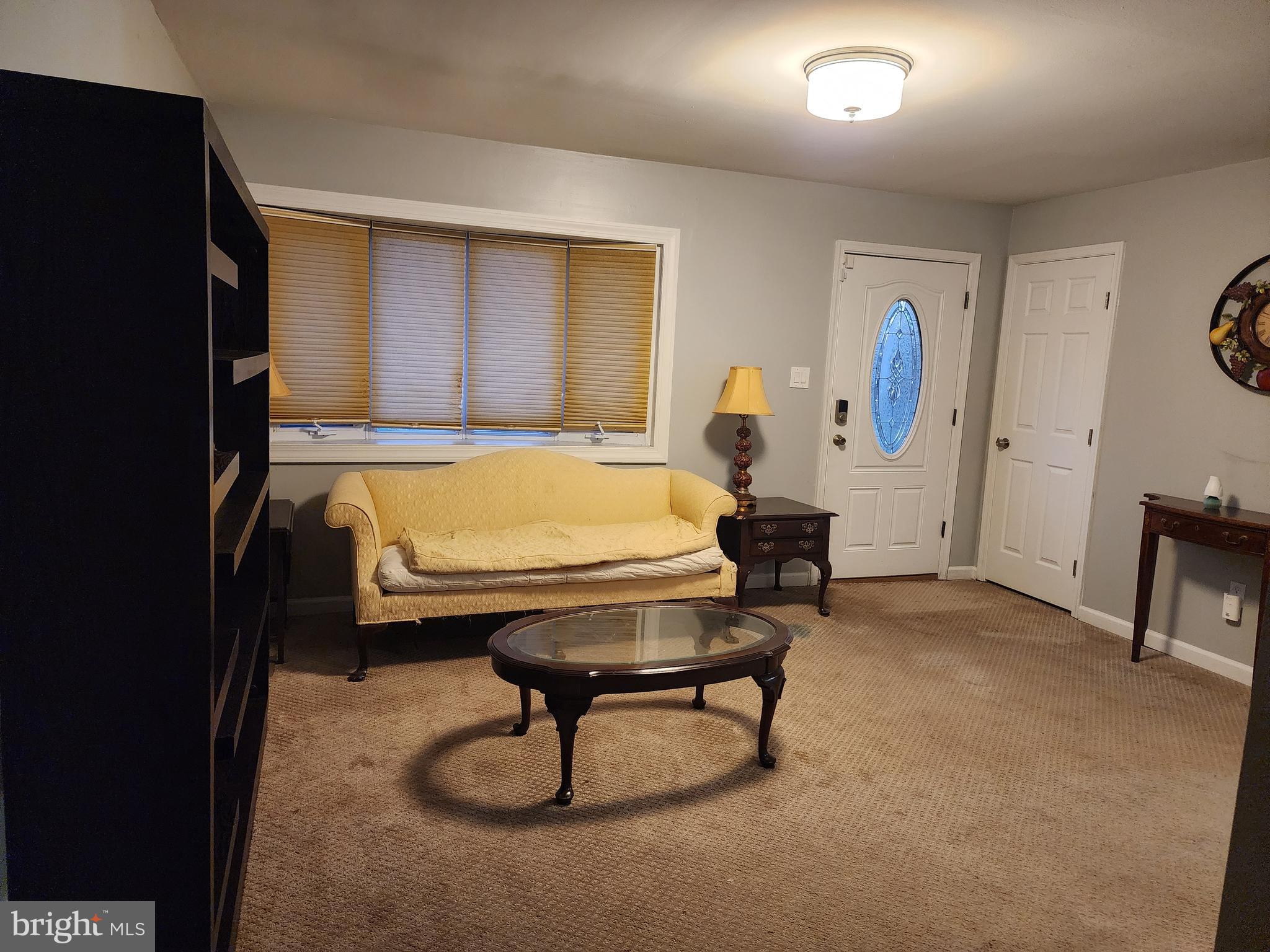 ANDREWS MANOR - Residential