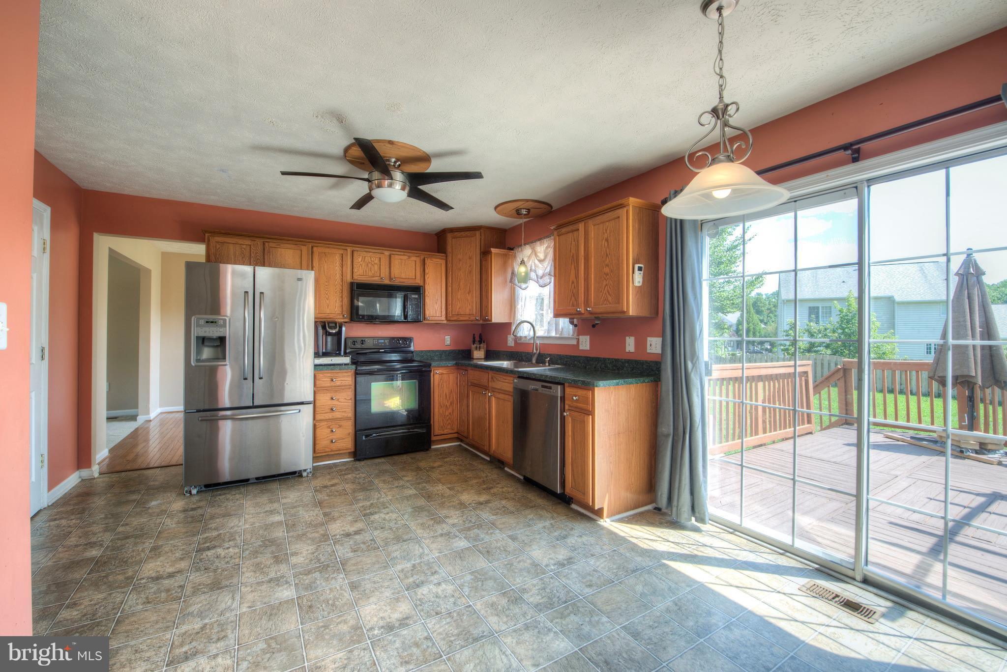 SALEM FIELDS - Residential Lease