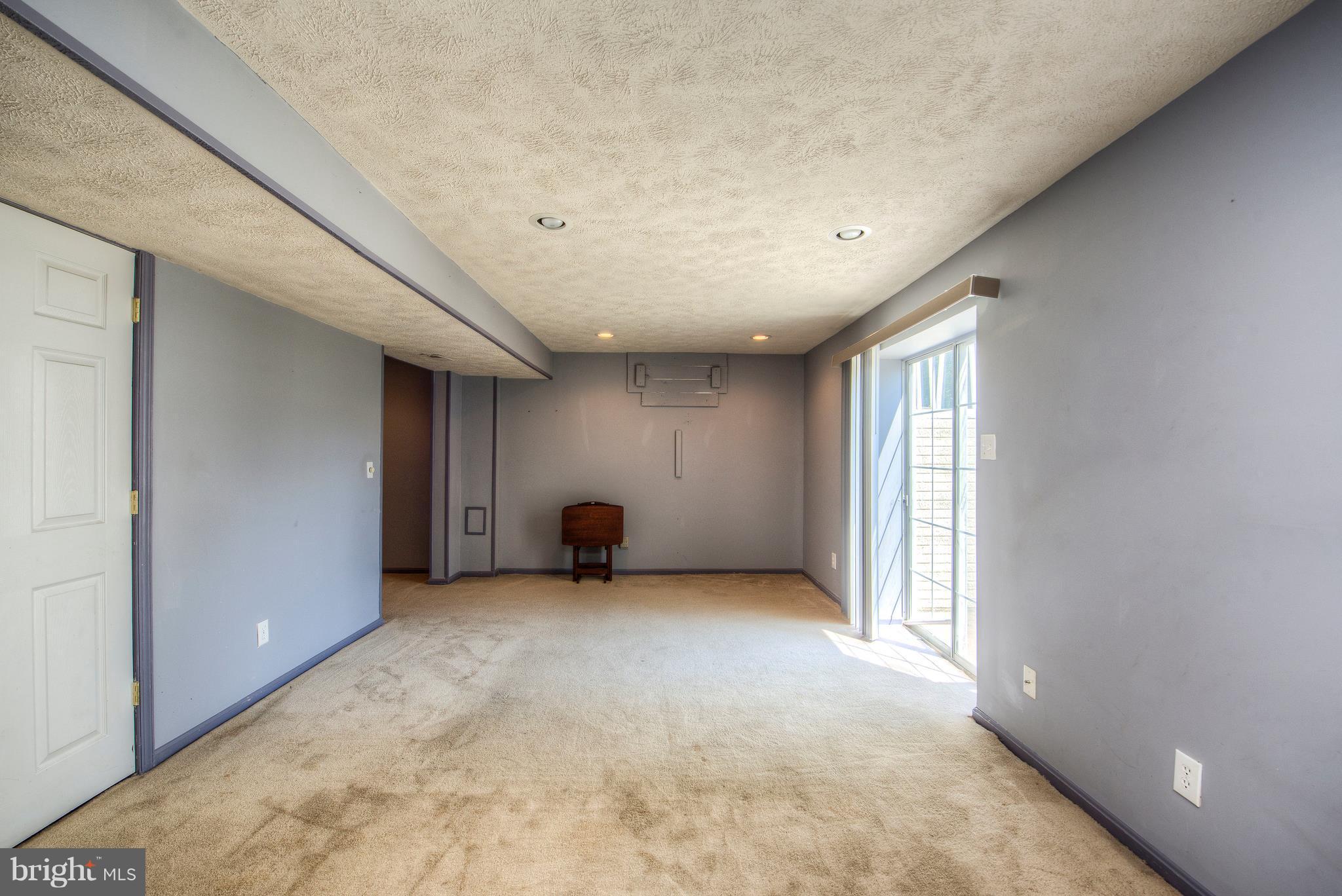 SALEM FIELDS - Residential Lease