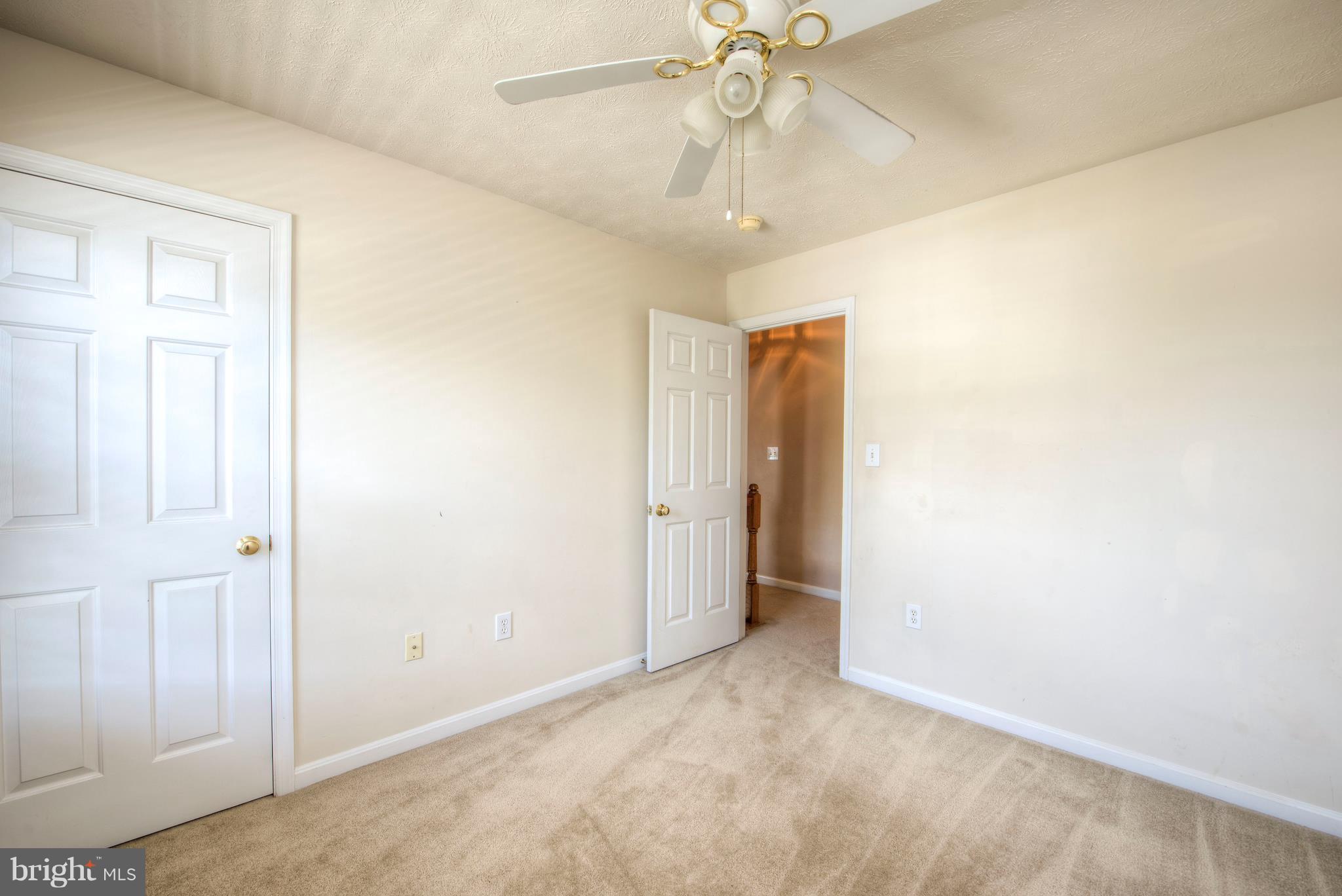 SALEM FIELDS - Residential Lease