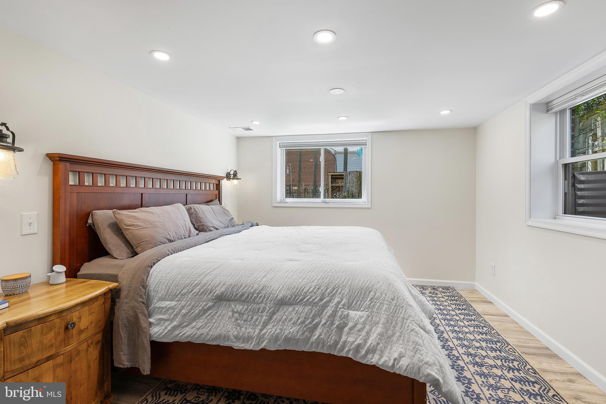 BERKSHIRE OAKWOOD - Residential