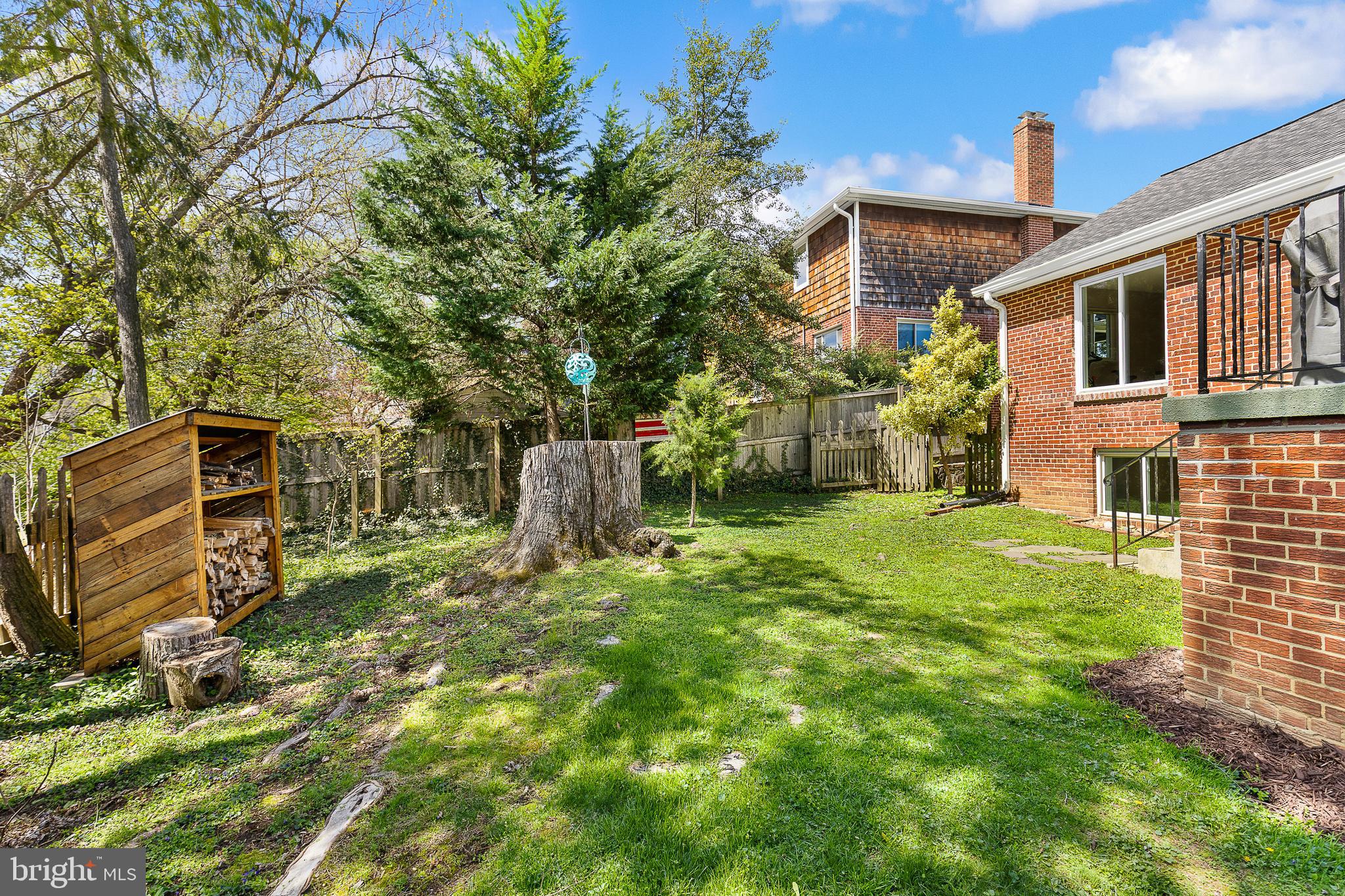 BERKSHIRE OAKWOOD - Residential