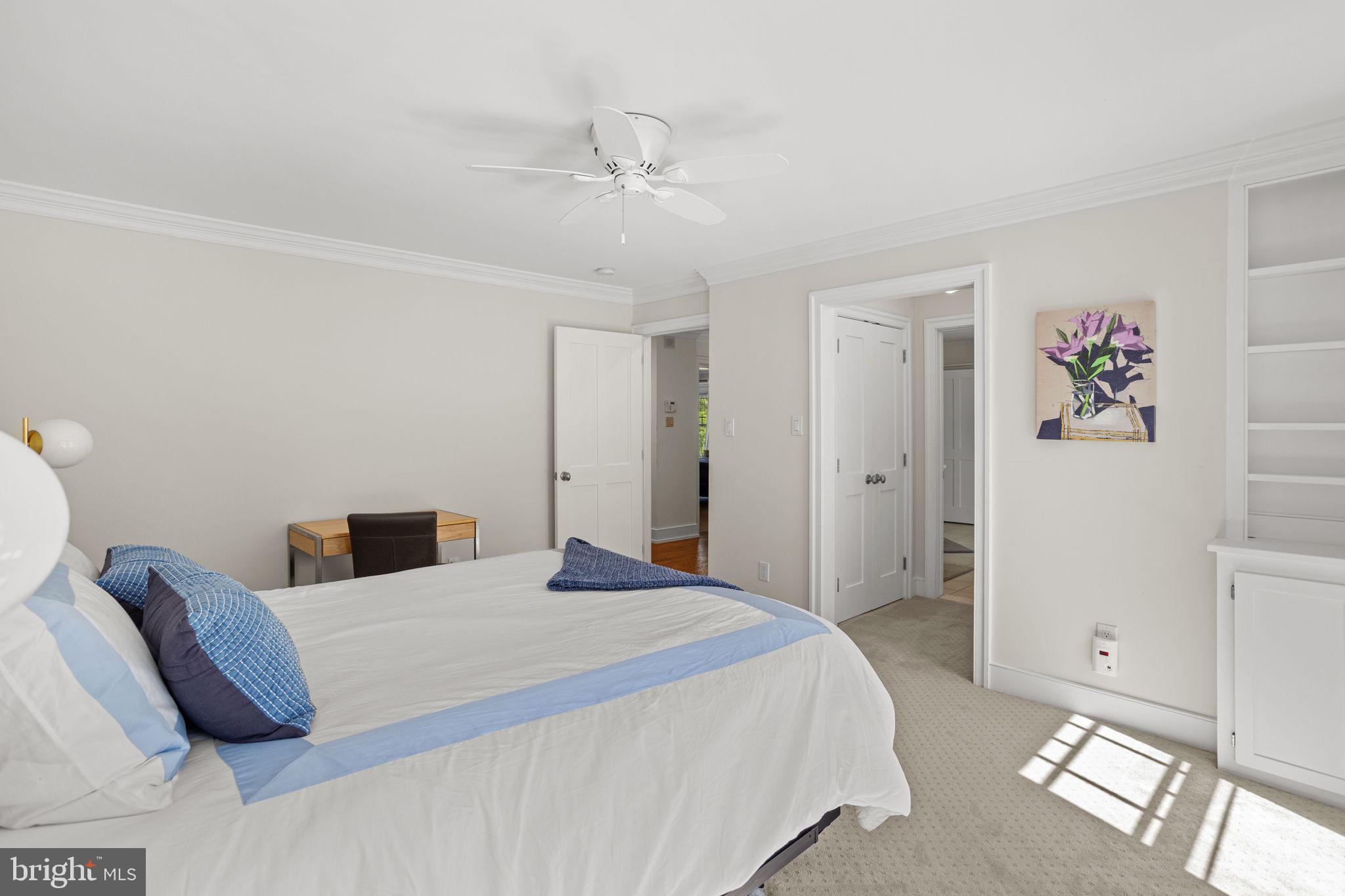 EAGLE GLENN - Residential